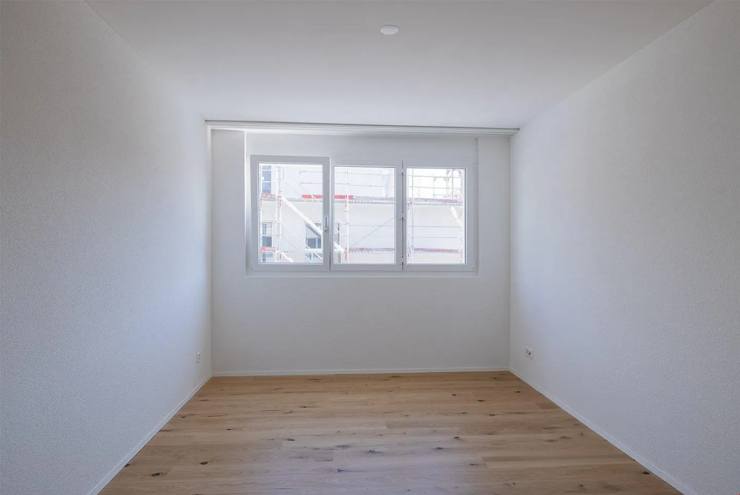 Appartement lumineux de 4,5 pièces avec charme - Photo 6 sur 12