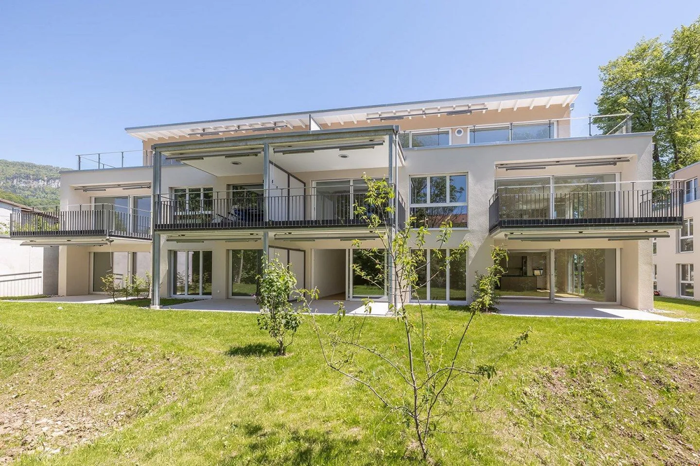 Appartement lumineux de 4,5 pièces avec charme - Photo 9 sur 12