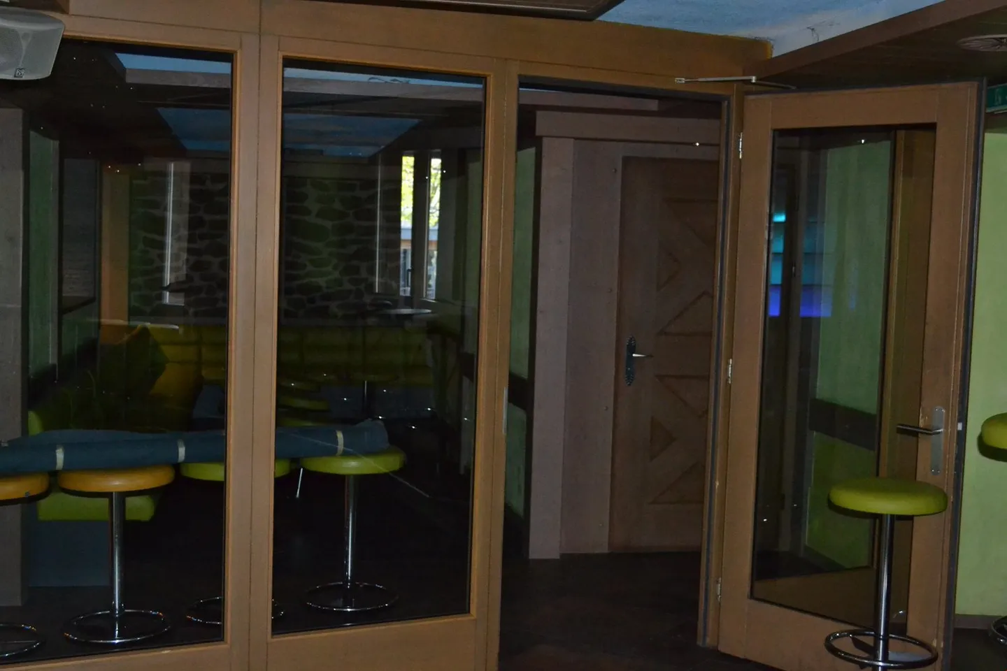 TOP Event Location/BAR for up to 200 people - Photo 12 of 17