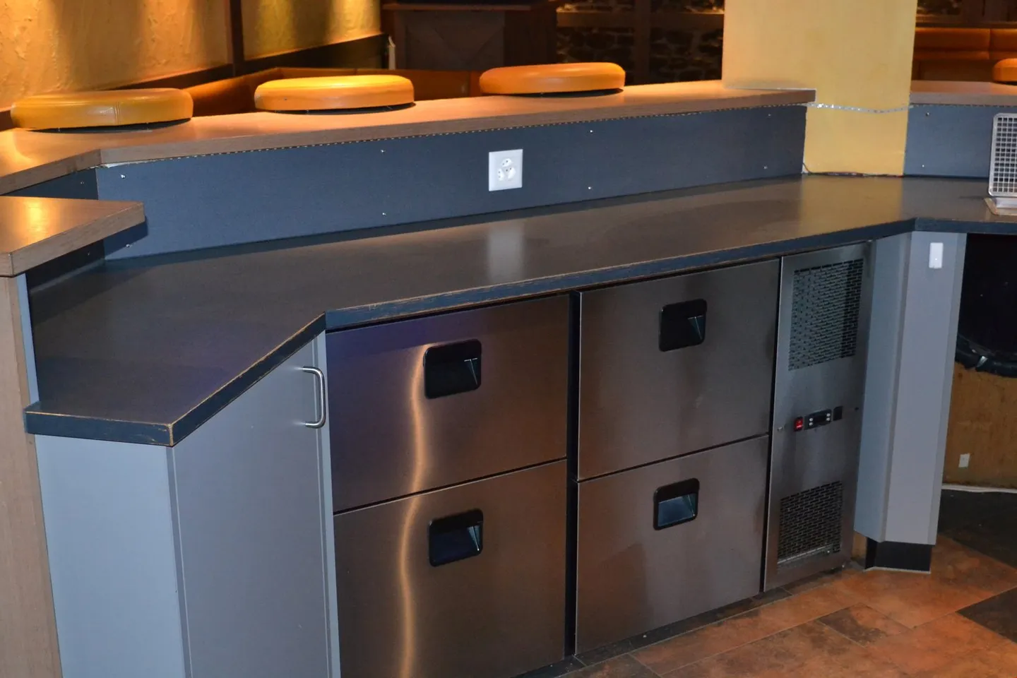 TOP Event Location/BAR for up to 200 people - Photo 15 of 17