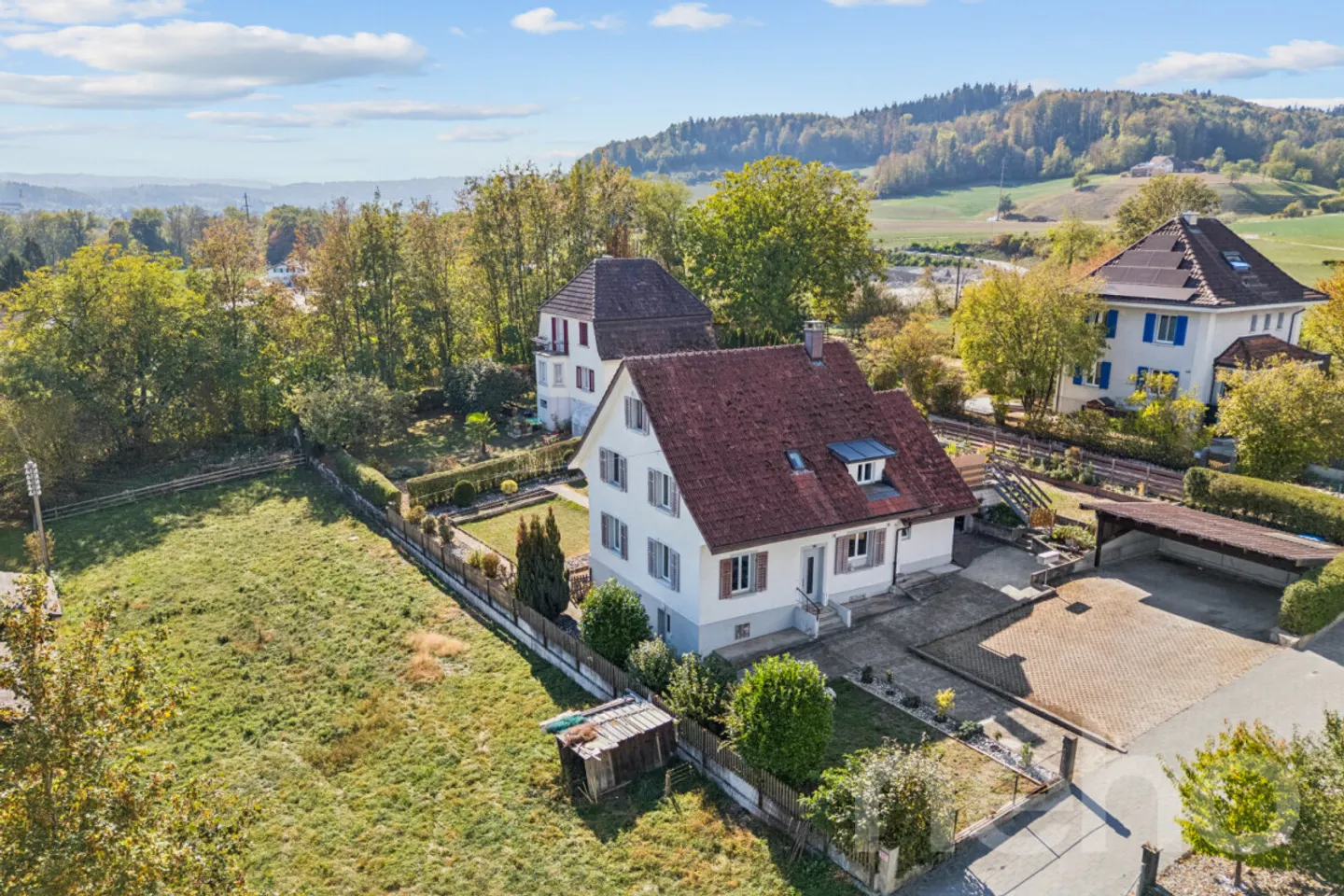 Residential building with plenty of space and opportunities - additional building land optional - Photo 1 of 12