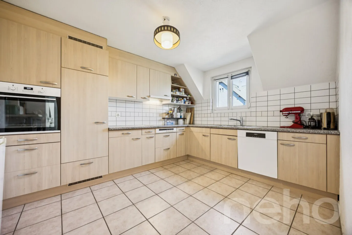 Residential building with plenty of space and opportunities - additional building land optional - Photo 5 of 12