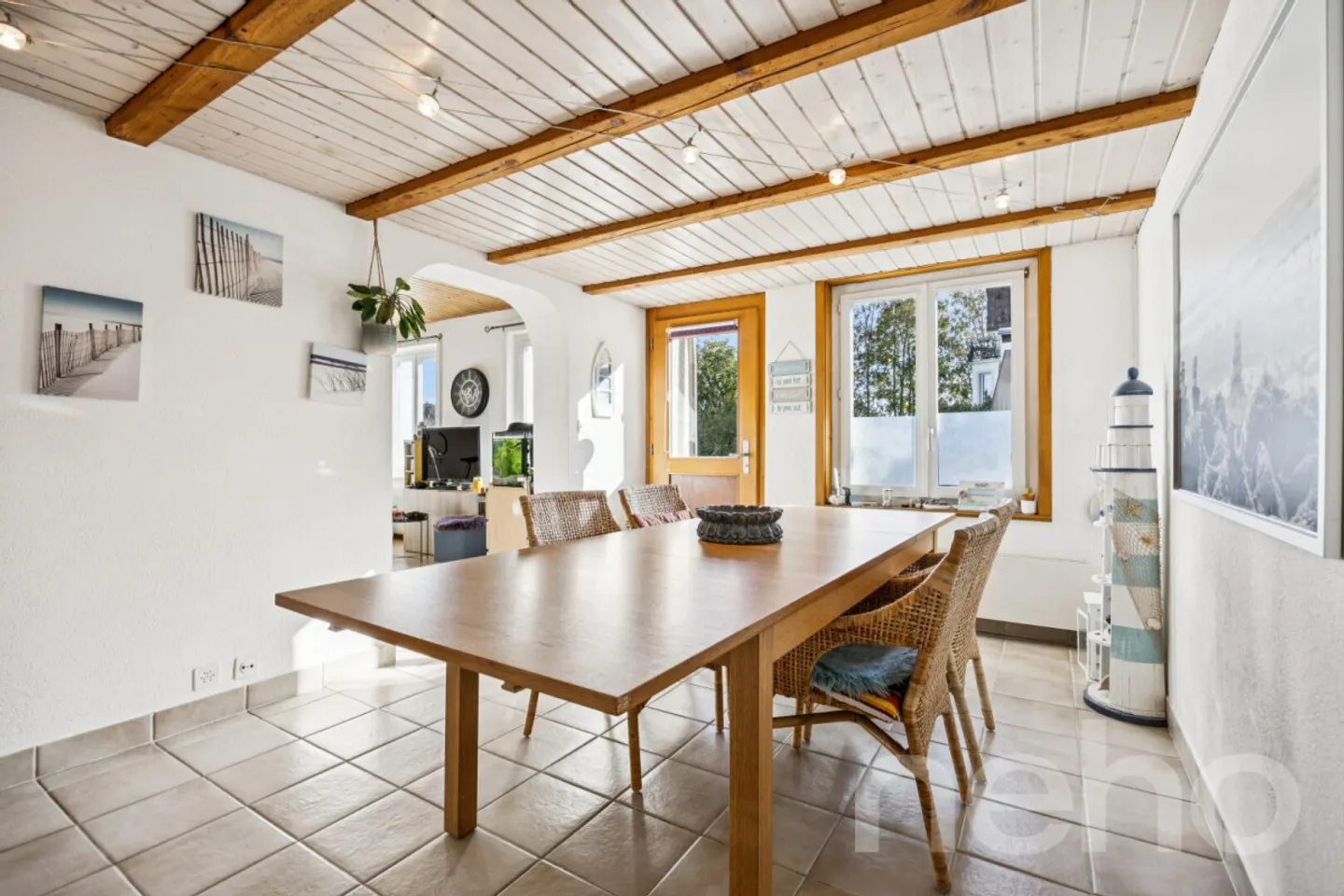 Residential building with plenty of space and opportunities - additional building land optional - Photo 9 of 12