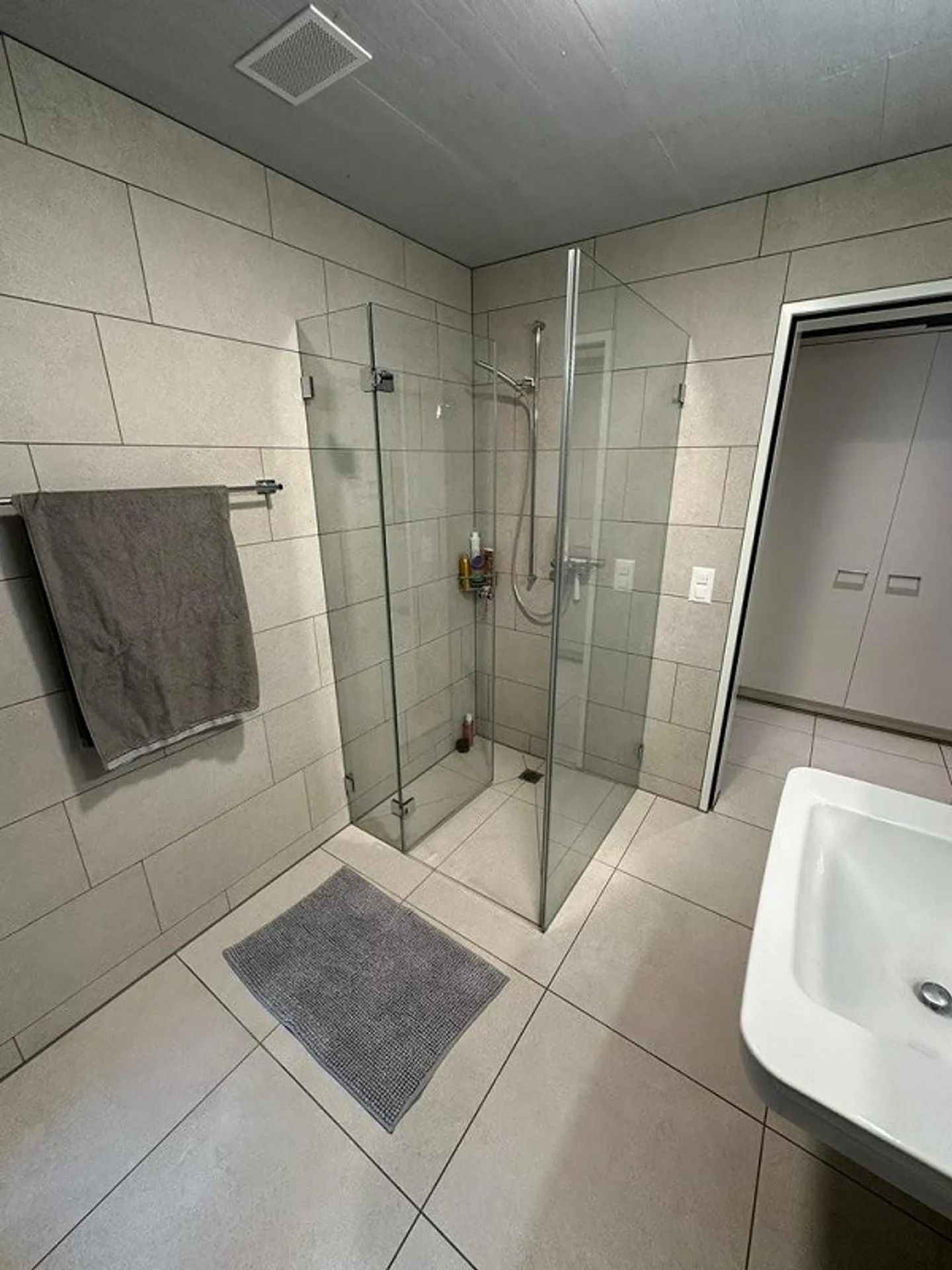 Geräumige 3.5 Zimmerwohnung - Foto 3 von 8