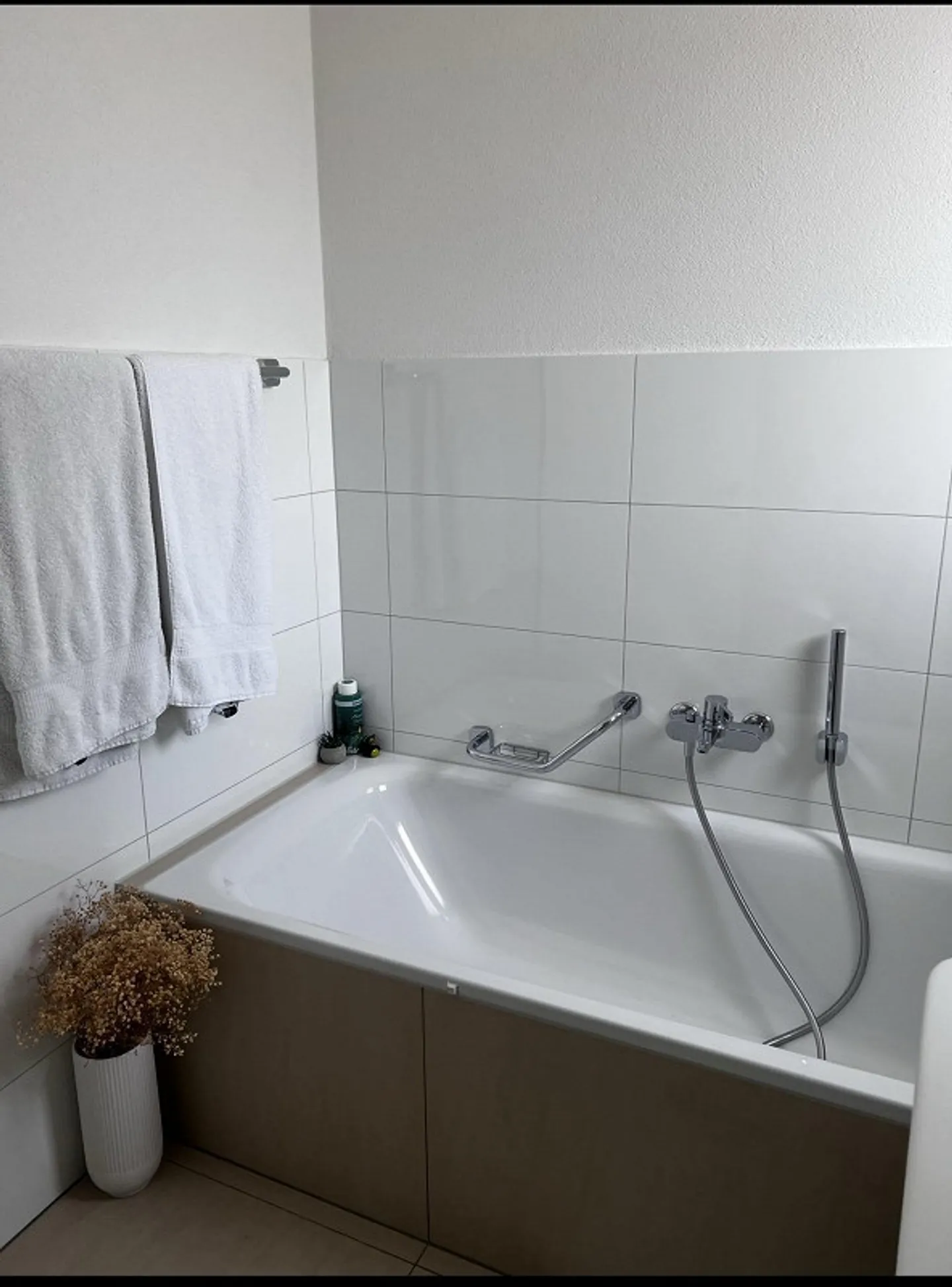 Helle moderne Wohnung in Amriswil - Foto 10 von 11