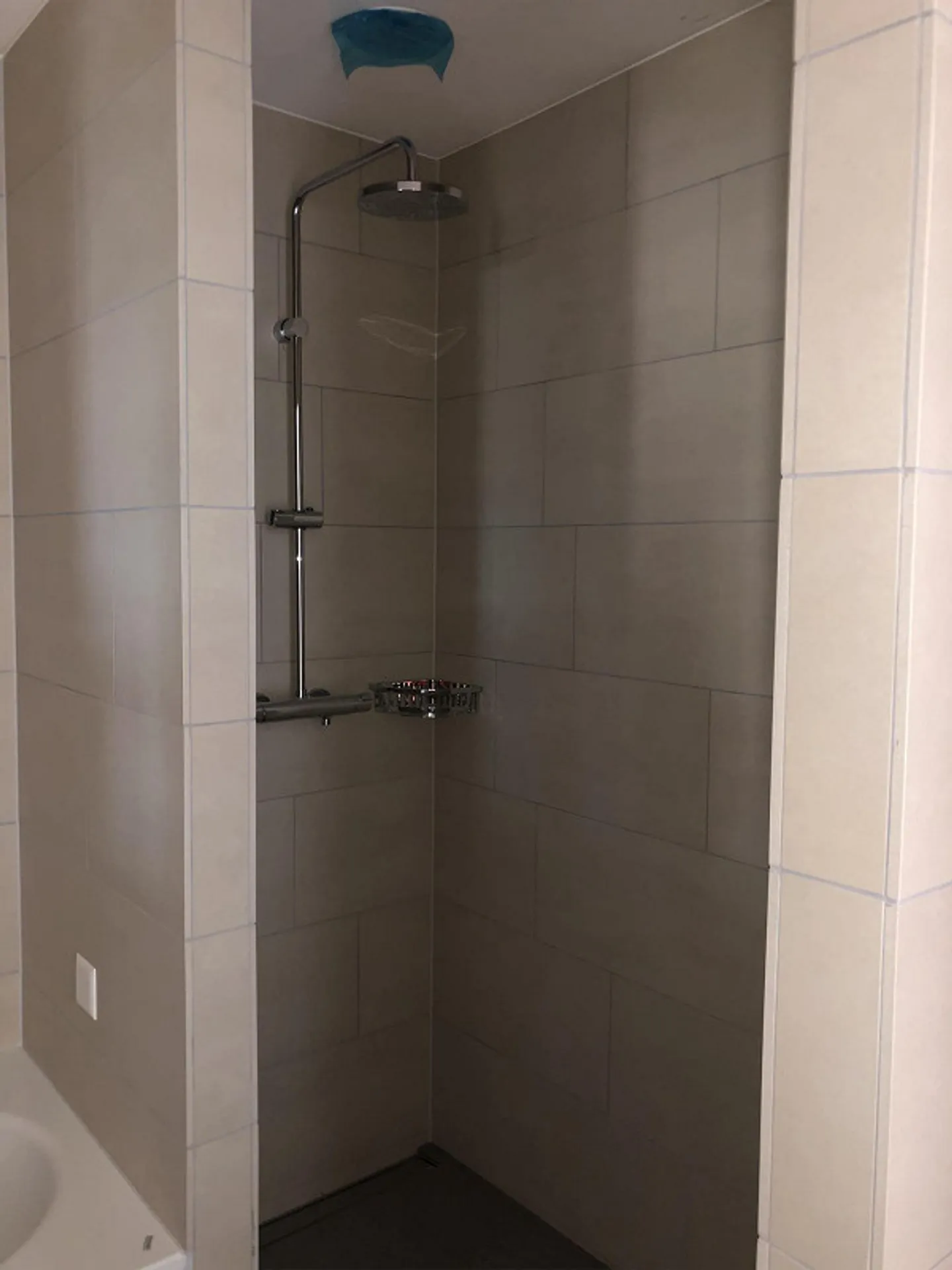 2.5 Room Apartment in High-Rise - Photo 10 of 15