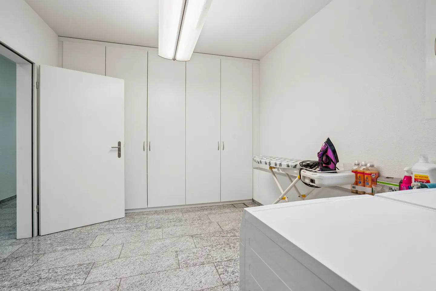 Appartamento Misto Moderno - Foto 11 di 13