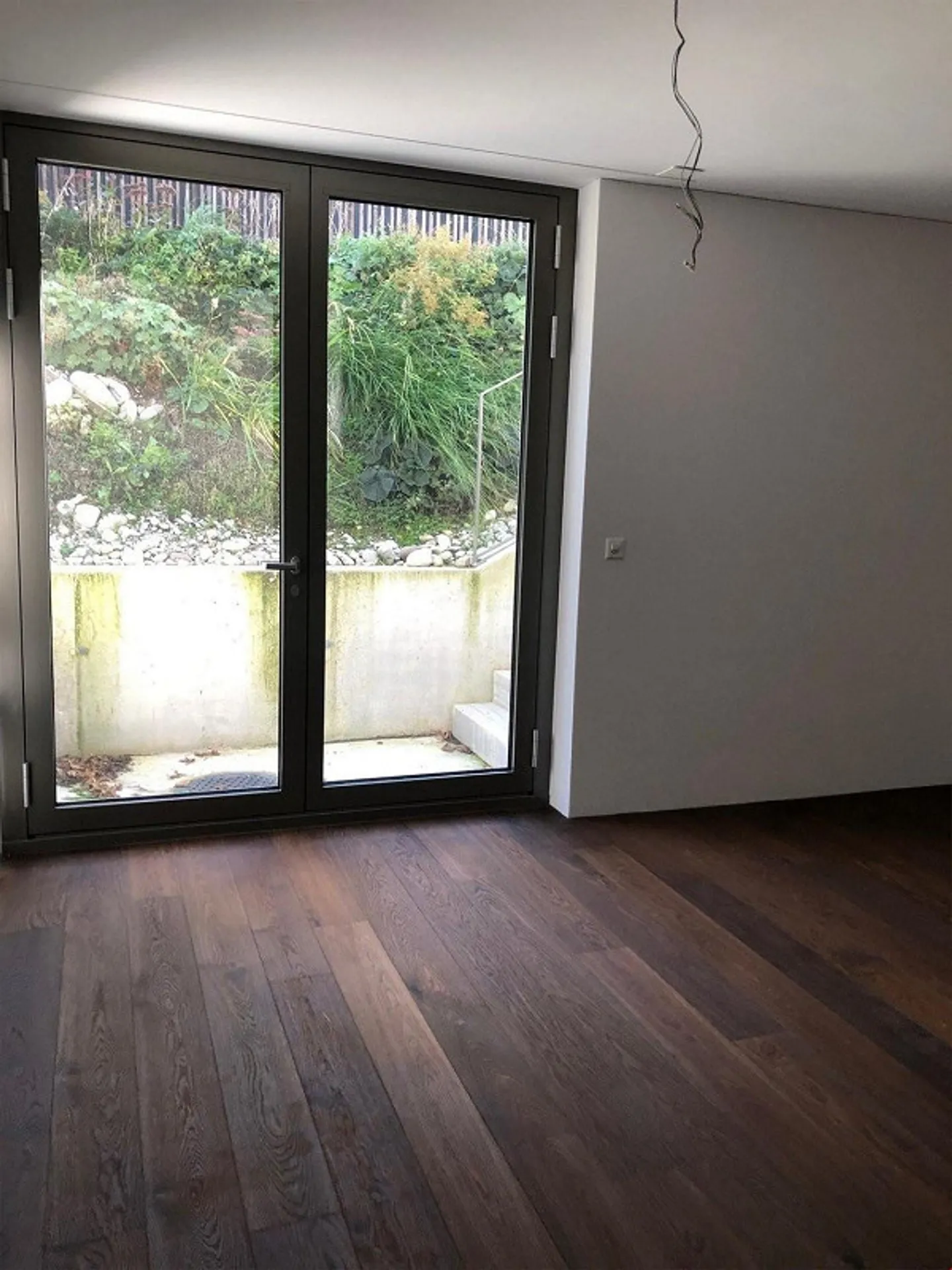 Hobby/office space with bathroom for rent - Photo 2 of 6