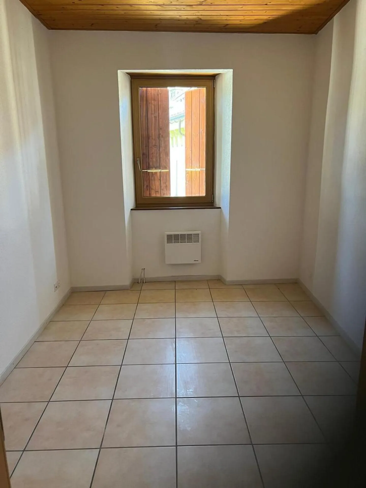 Immeuble de rendement au coeur de Salvan - Photo 8 of 13