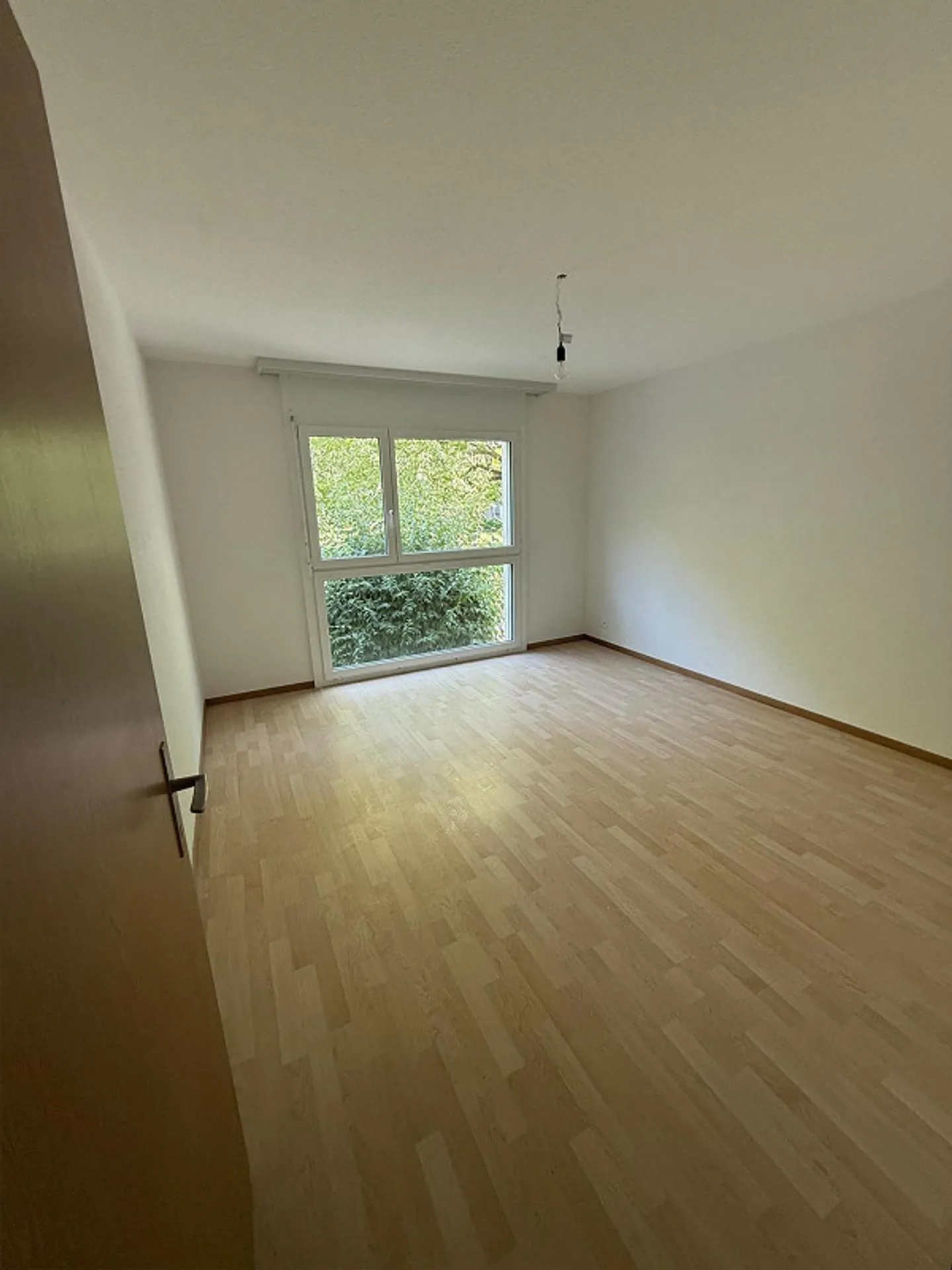 Appartement 4,5 pièces avec nouvelles salles de bains et cuisine 107 m2 - Photo 6 sur 20