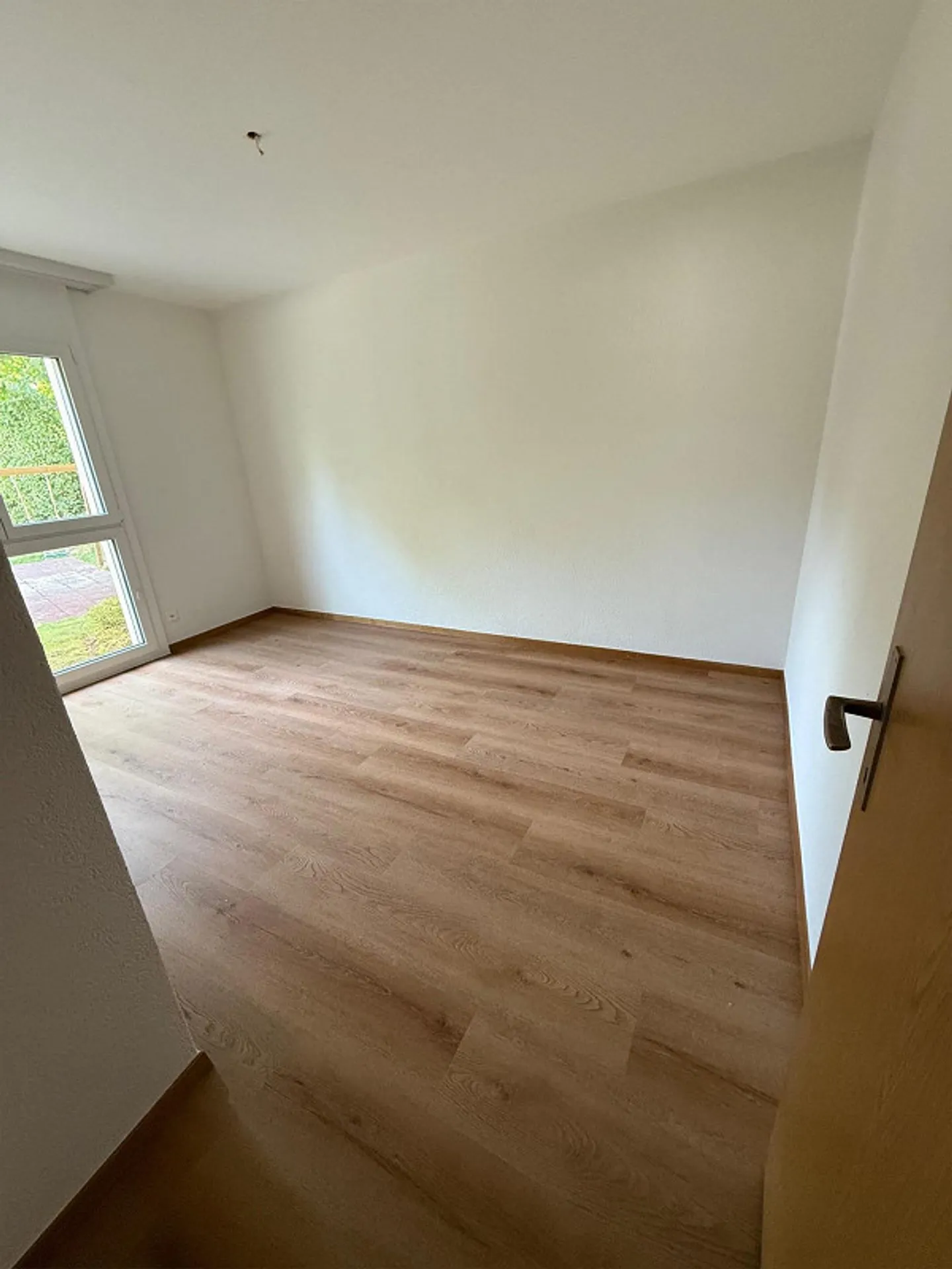 Appartement 4,5 pièces avec nouvelles salles de bains et cuisine 107 m2 - Photo 8 sur 20