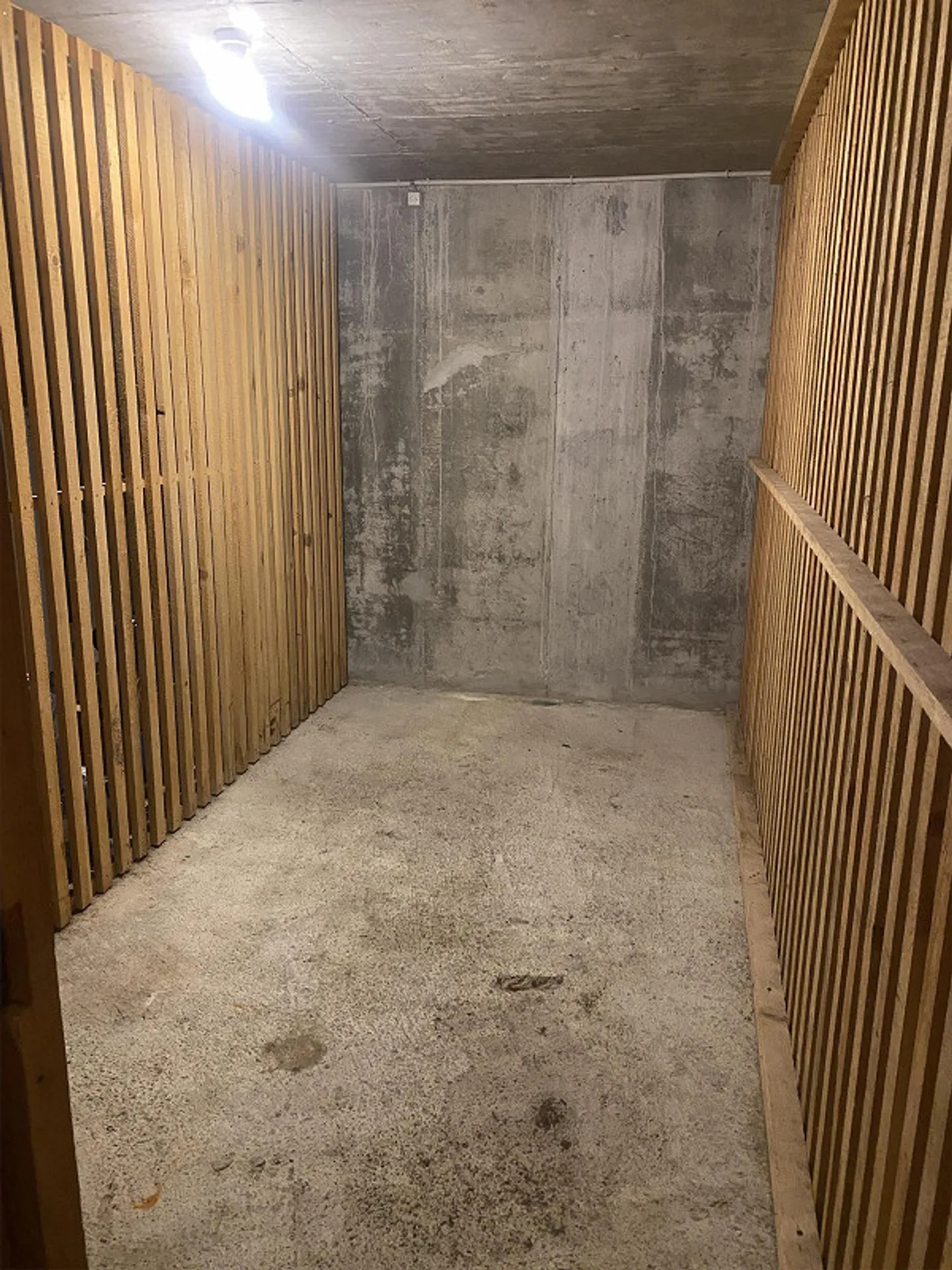 Appartement 4,5 pièces avec nouvelles salles de bains et cuisine 107 m2 - Photo 13 sur 20
