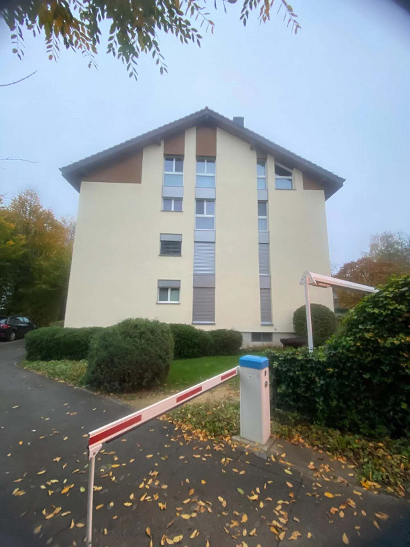 Appartement 4,5 pièces avec nouvelles salles de bains et cuisine 107 m2 - Photo 19 sur 20