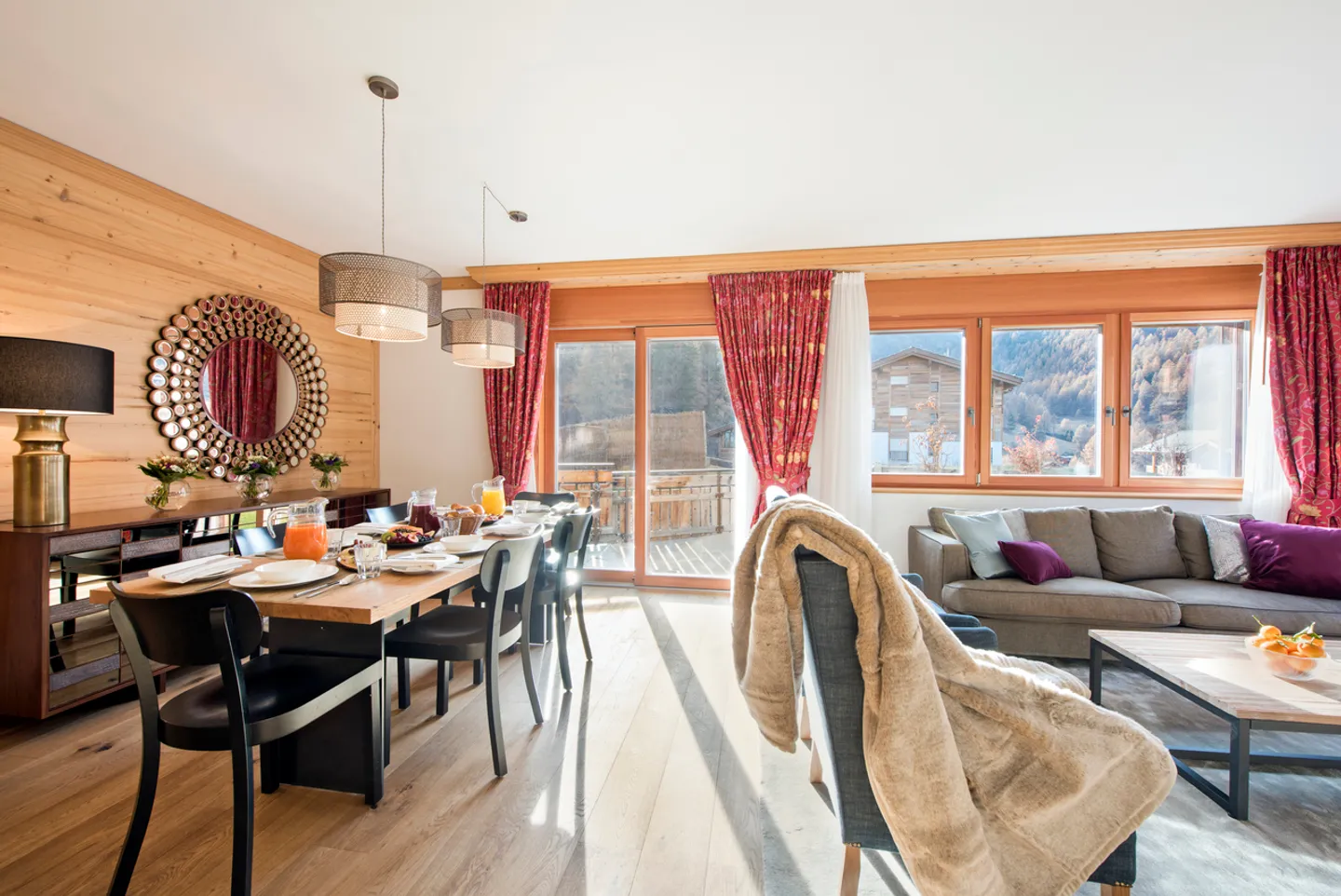 Chalet lussuoso con 4 appartamenti e piscina - Foto 13 di 18