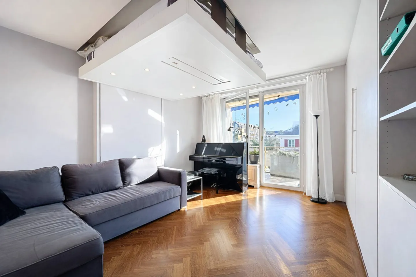 In the heart of Ouchy, 7-room apartment with lake view - Photo 9 of 12