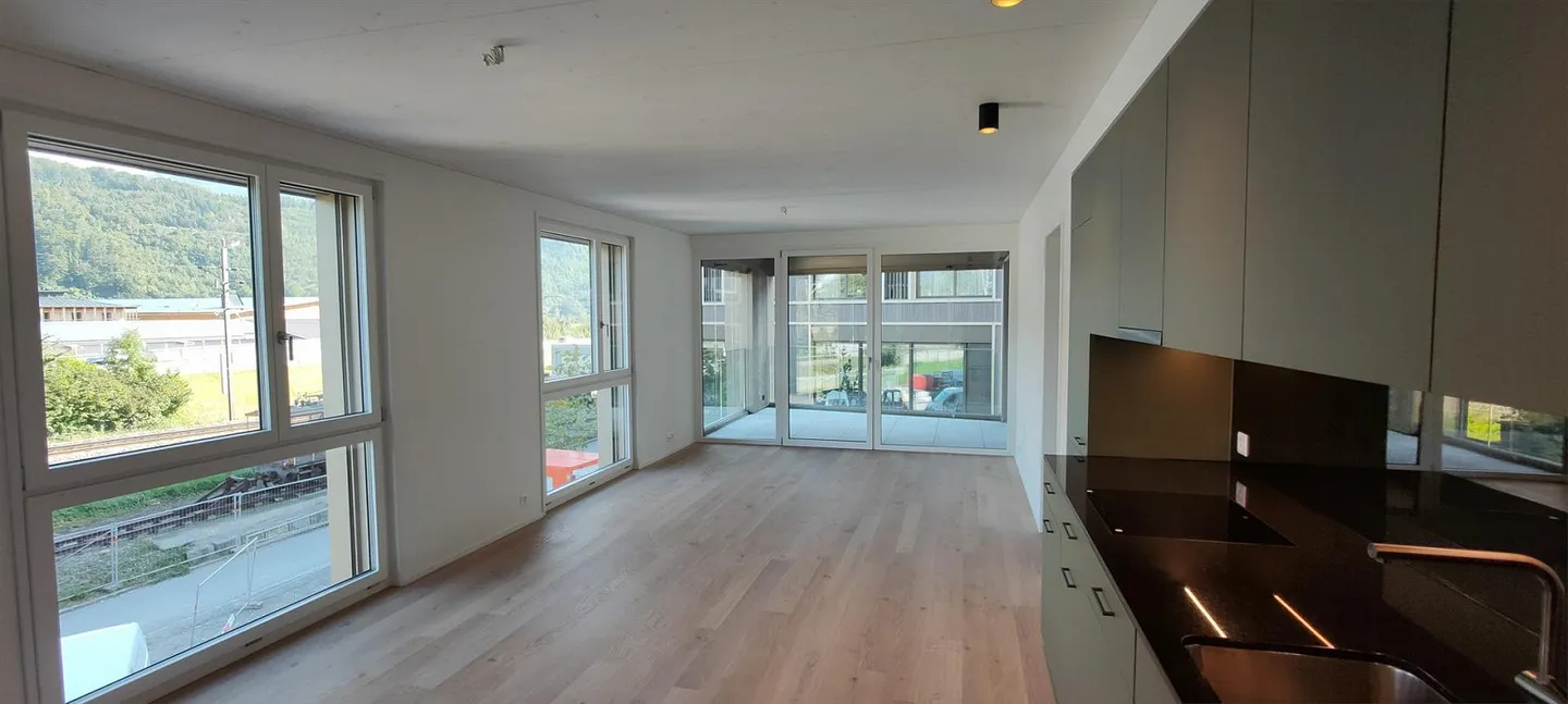 Modern and forward-looking living quality in an excellent location - Photo 2 of 4