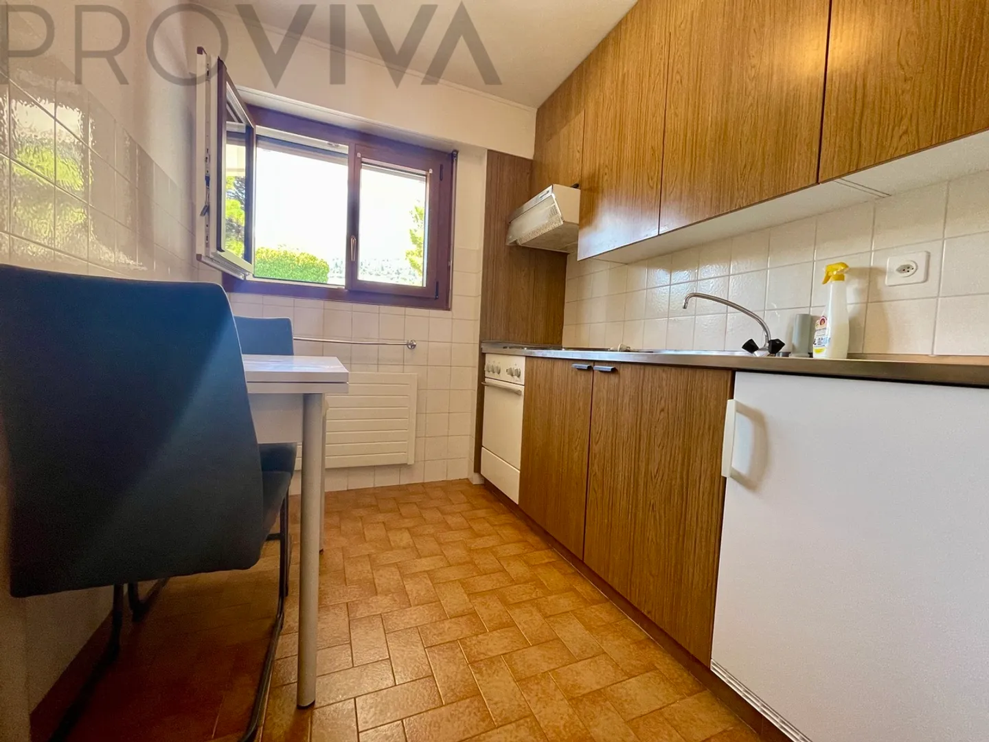 Sonnig mit hübscher Aussicht ohne vis-à-vis - Foto 4 di 7