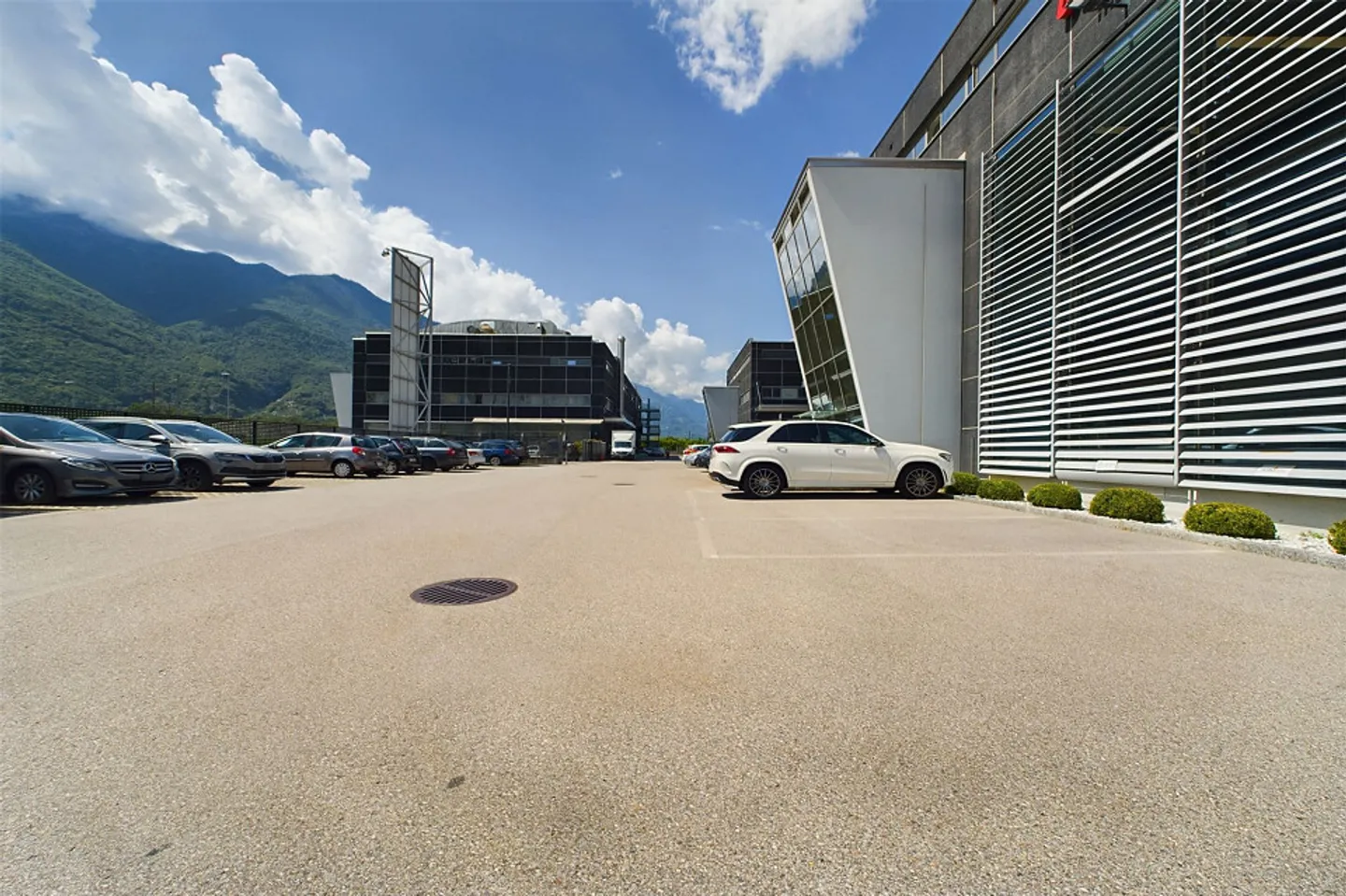 For Sale: Spacious Commercial Space in the Center CAST-CASTIONE - Photo 5 of 13