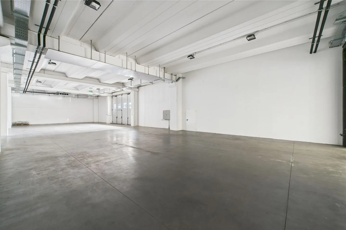 For Sale: Spacious Commercial Space in the Center CAST-CASTIONE - Photo 8 of 13