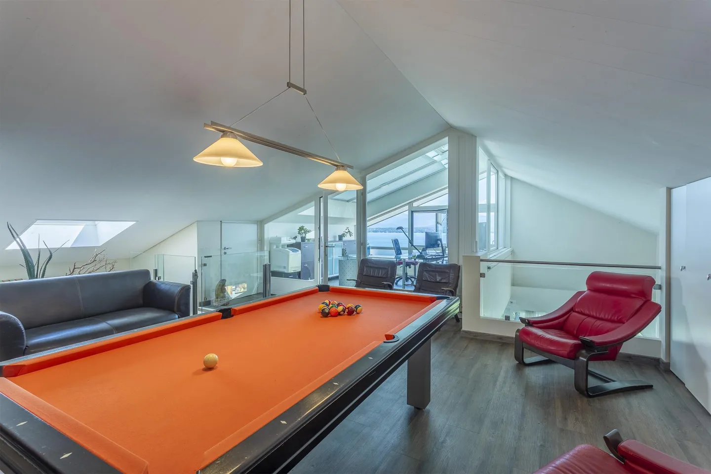 Superbe villa avec vue lac - Photo 16 sur 17