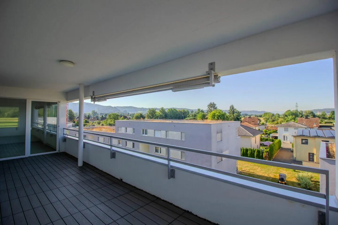 Helle, moderne 4.5-Zimmerwohnung - Foto 15 von 18