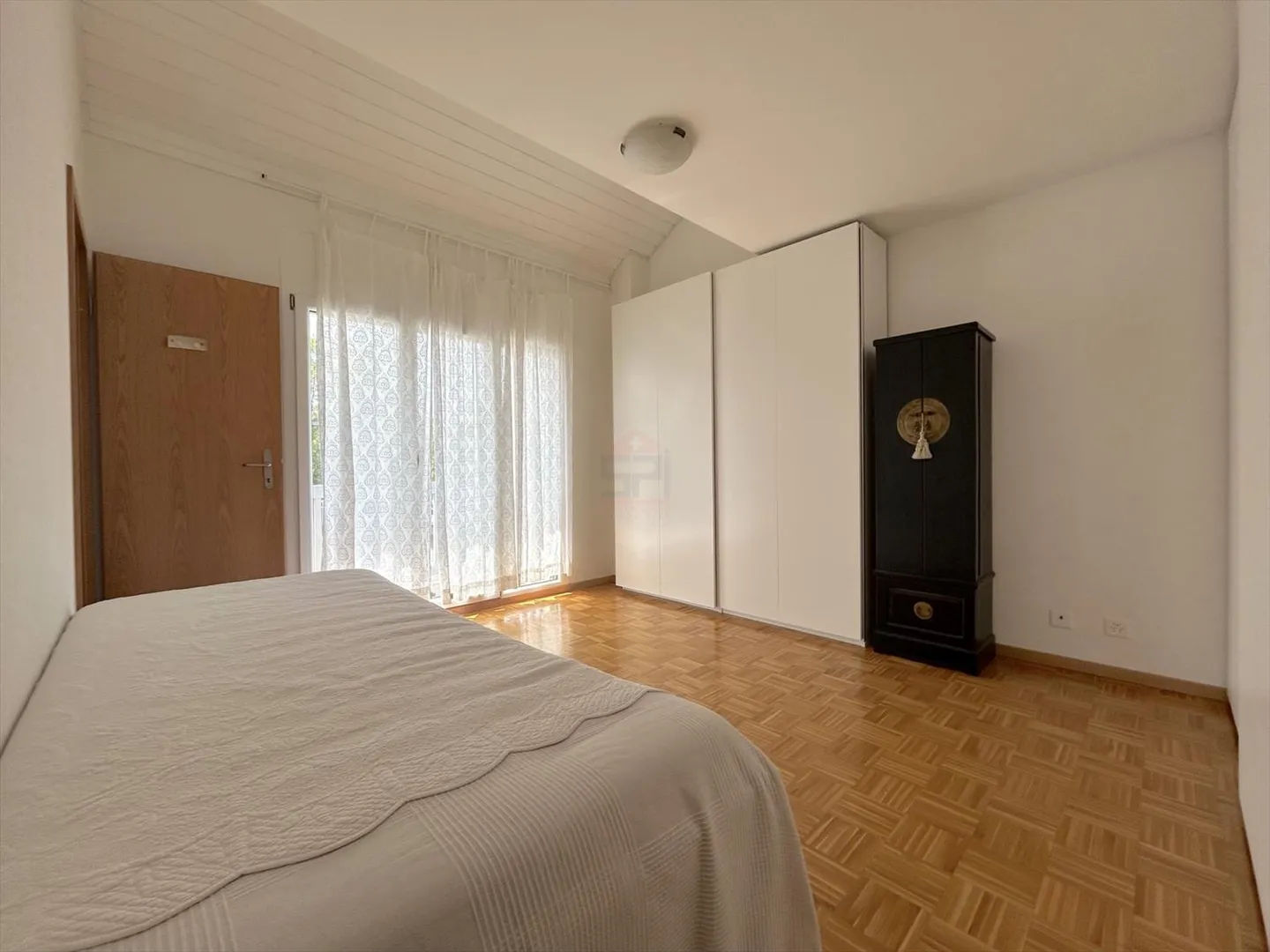 Magnifica casa con giardino - Foto 10 di 13