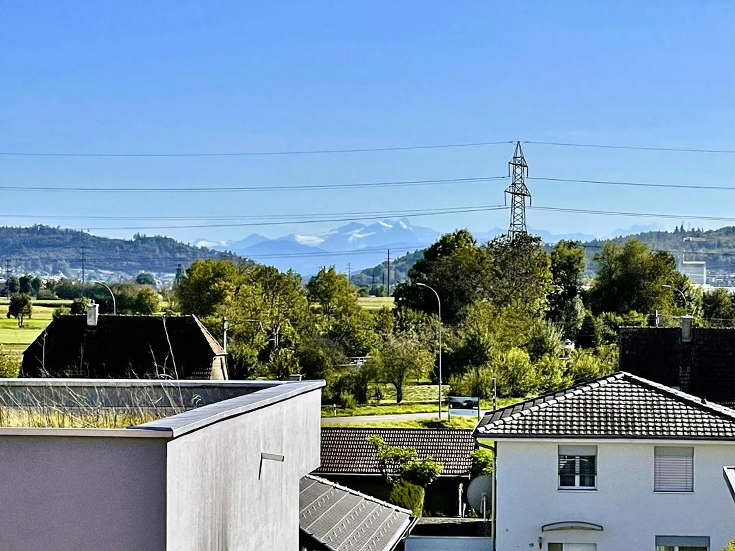 Helle, moderne 4.5-Zimmerwohnung - Foto 17 von 18