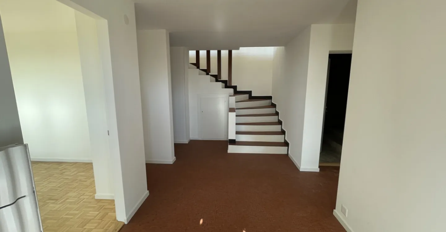 Wunderschöne Villa mit Pool in Epalinges - Foto 4 von 11