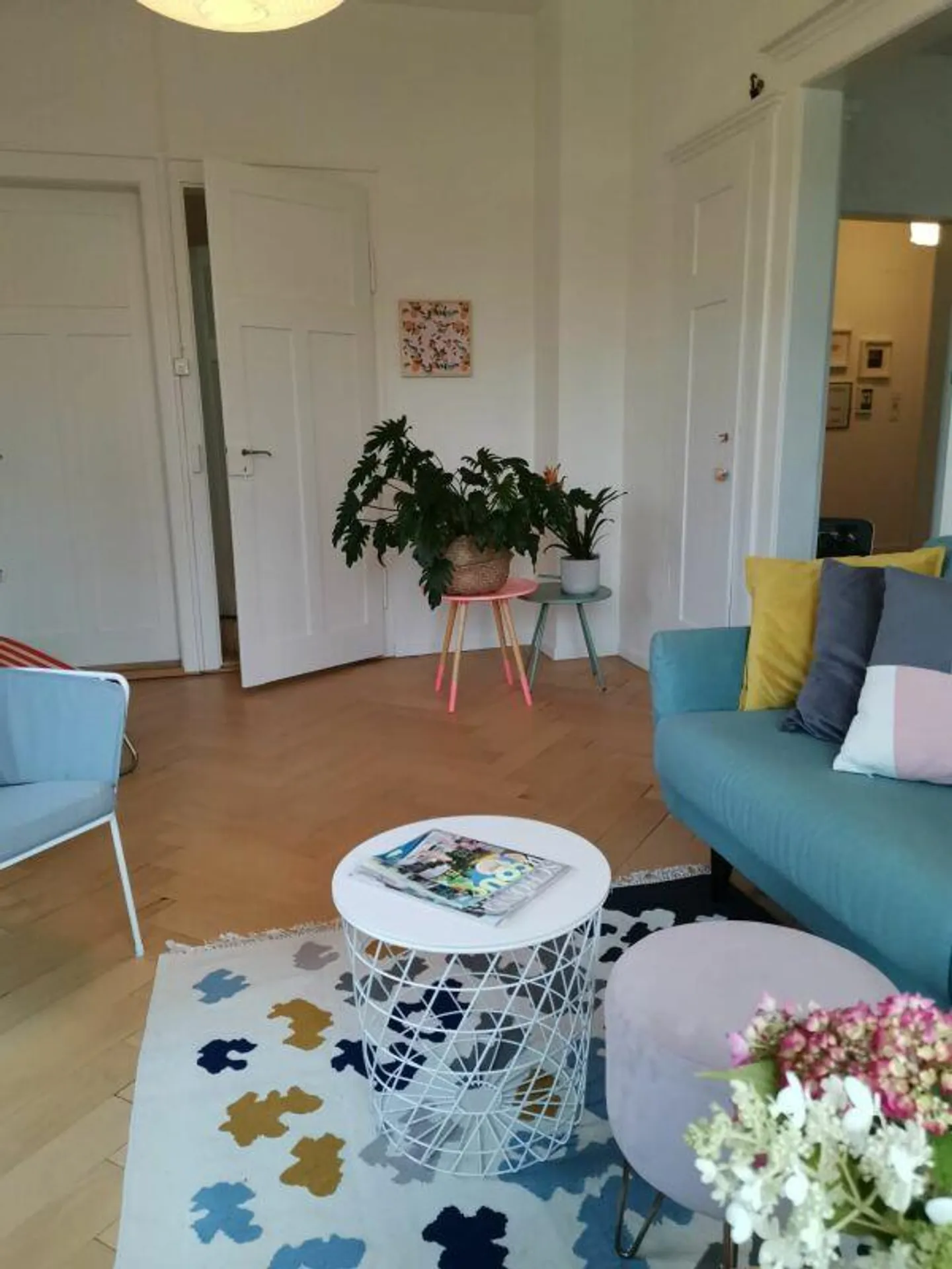 Ampio appartamento di 5 stanze con vista sul lago - Foto 8 di 12