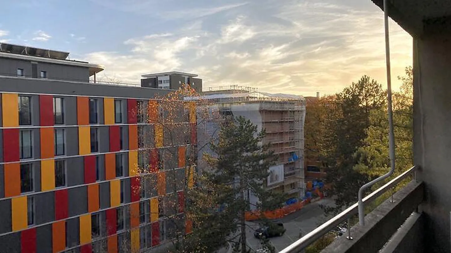 APPARTEMENT 4½ PIÈCES À BERNE - BREITENRAIN, MEUBLÉ, TEMPORAIRE - Photo 7 sur 9