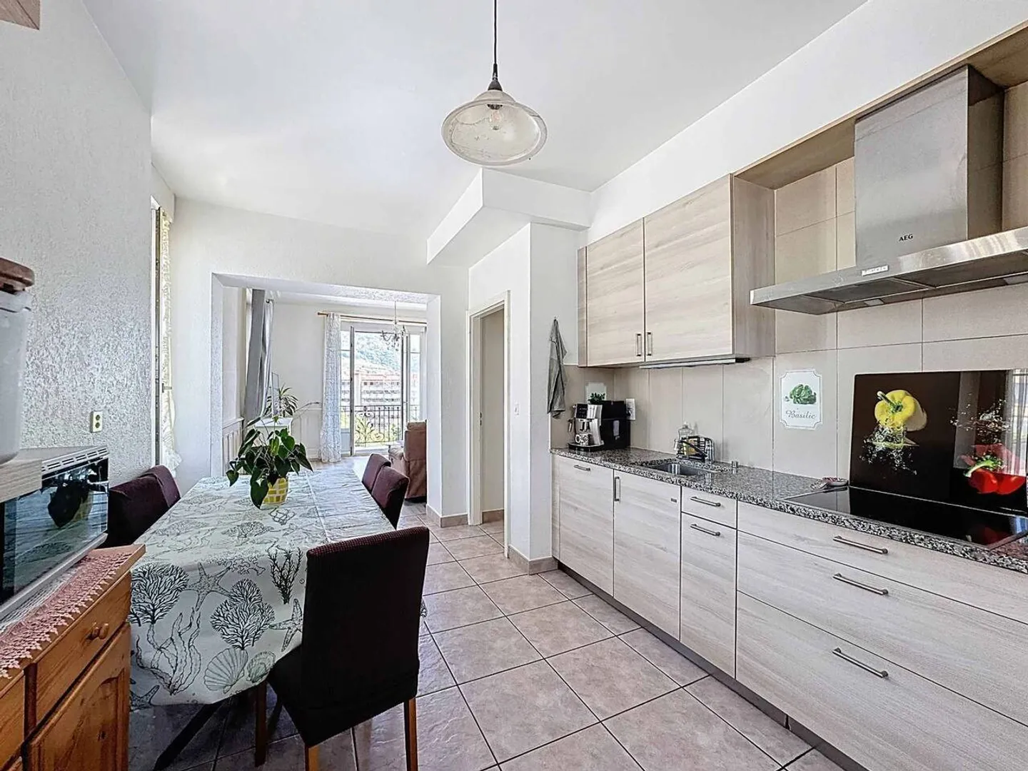 Schöne 4,5-Zimmer-Wohnung mit Blick auf den See und die Berge - Foto 4 von 10