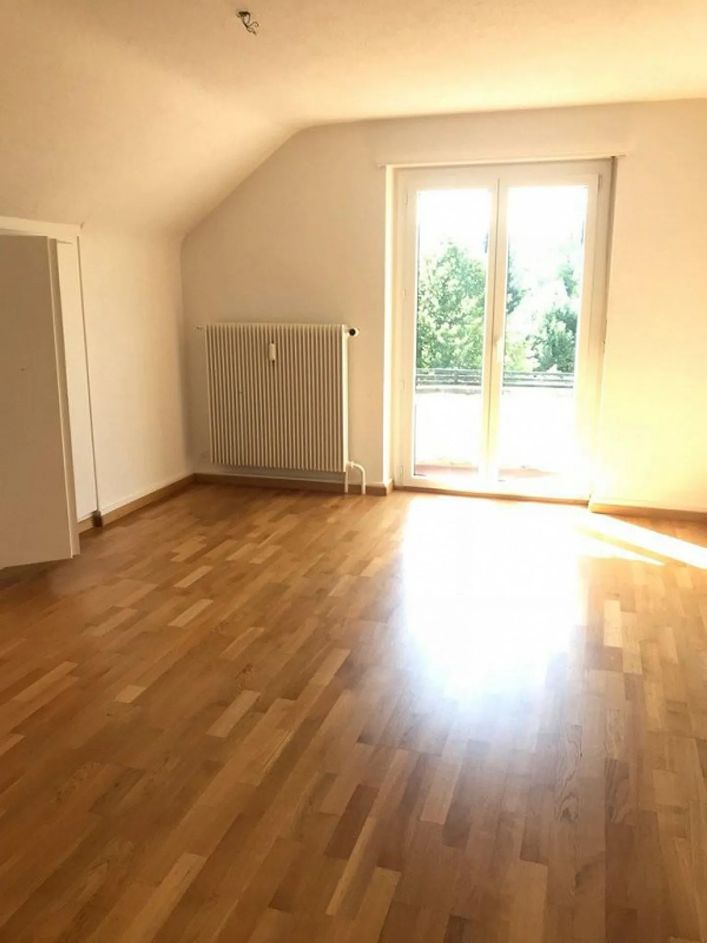 3.5-Room Apartment for Rent in a Central Location - Photo 6 of 8
