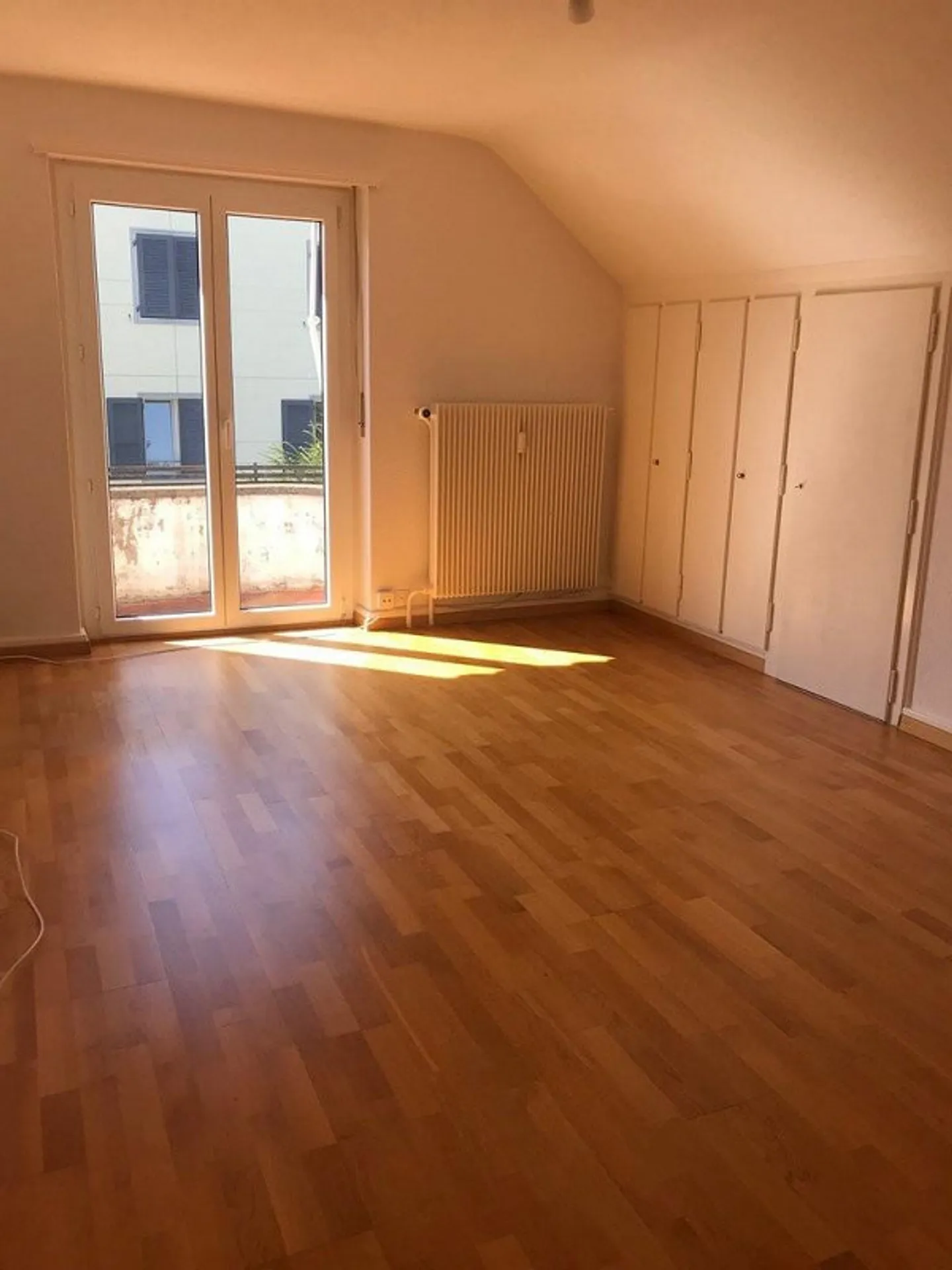3.5-Room Apartment for Rent in a Central Location - Photo 7 of 8