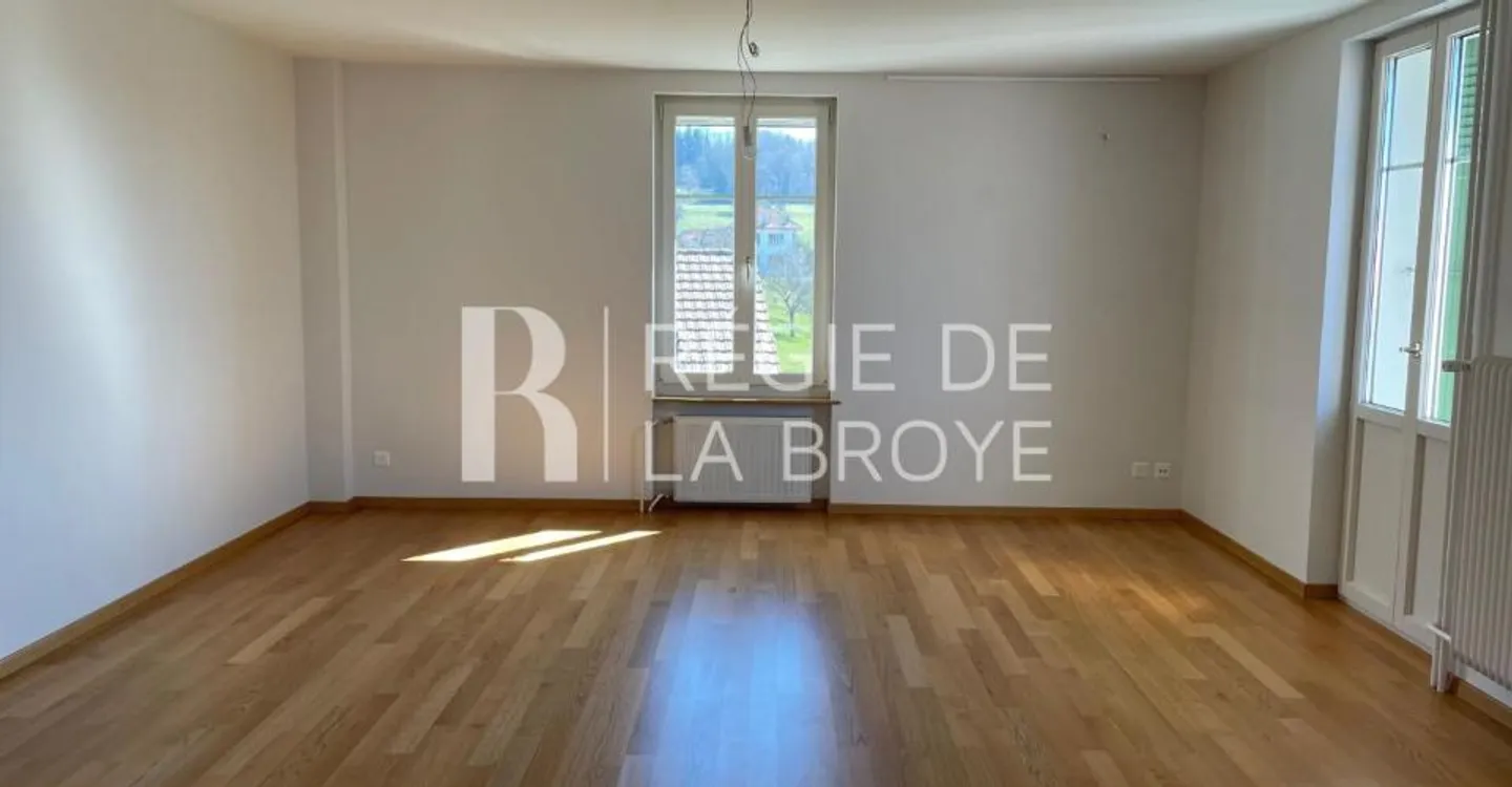 Appartement spacieux à Chavannes - Photo 2 sur 3