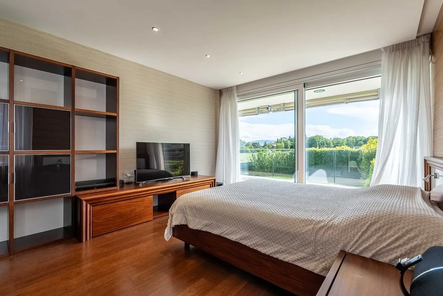 Appartement luxueux occupant tout le bâtiment - Photo 12 sur 22