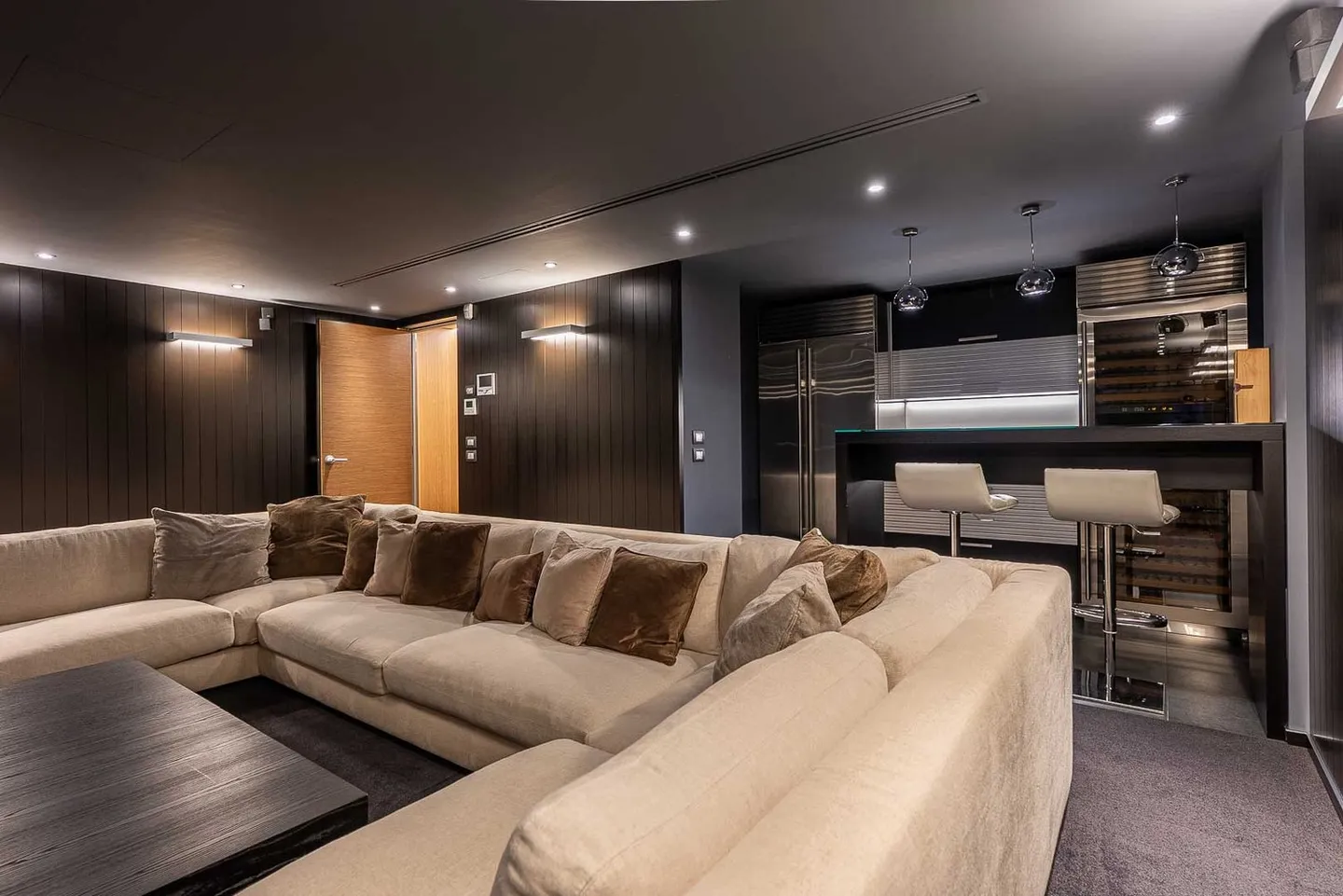 Appartement luxueux occupant tout le bâtiment - Photo 16 sur 22