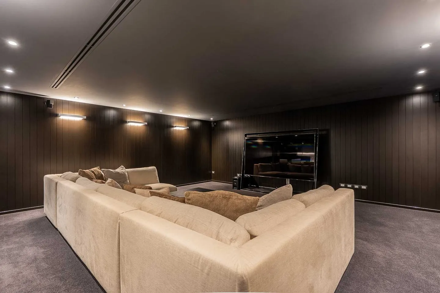 Appartement luxueux occupant tout le bâtiment - Photo 17 sur 22