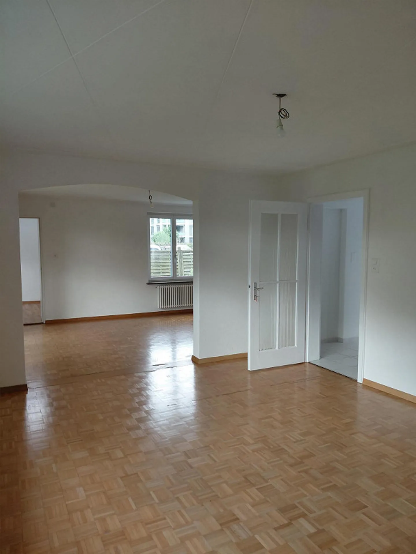 Casa bifamiliare con giardino - Foto 5 di 18