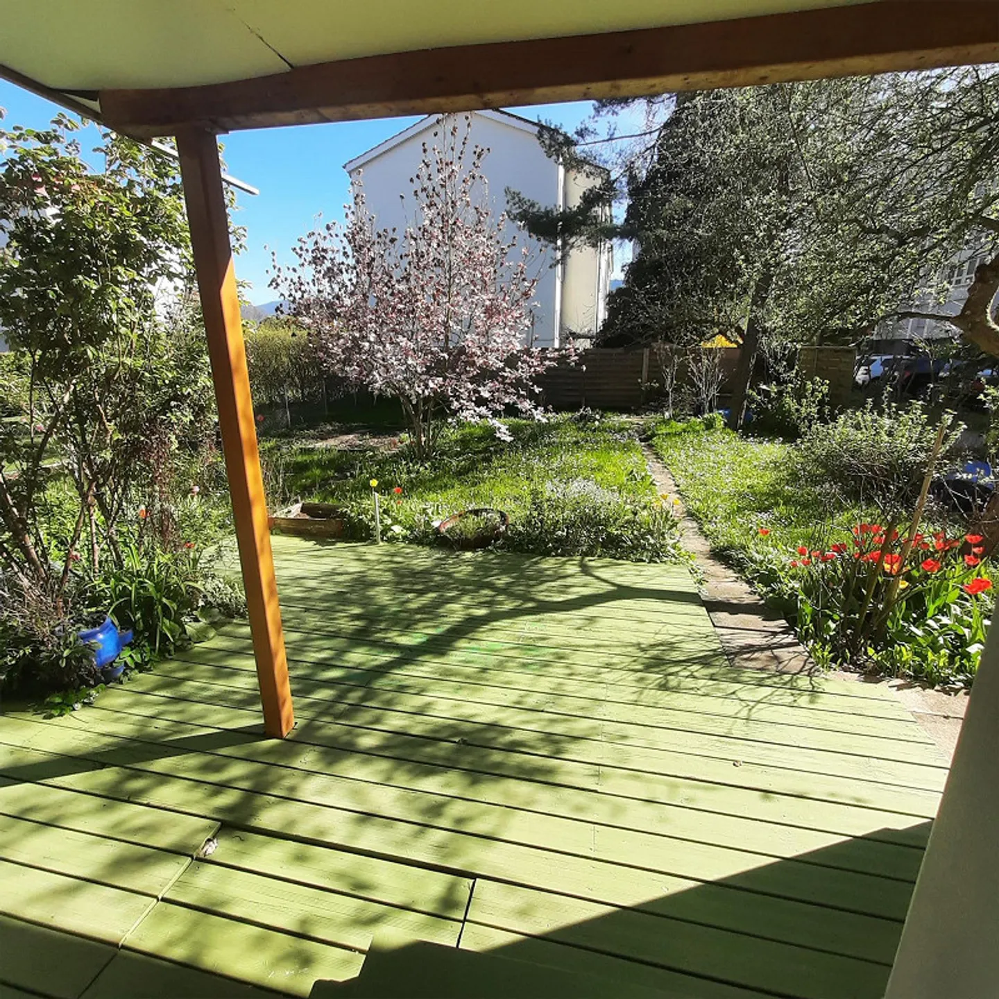 Casa bifamiliare con giardino - Foto 11 di 18