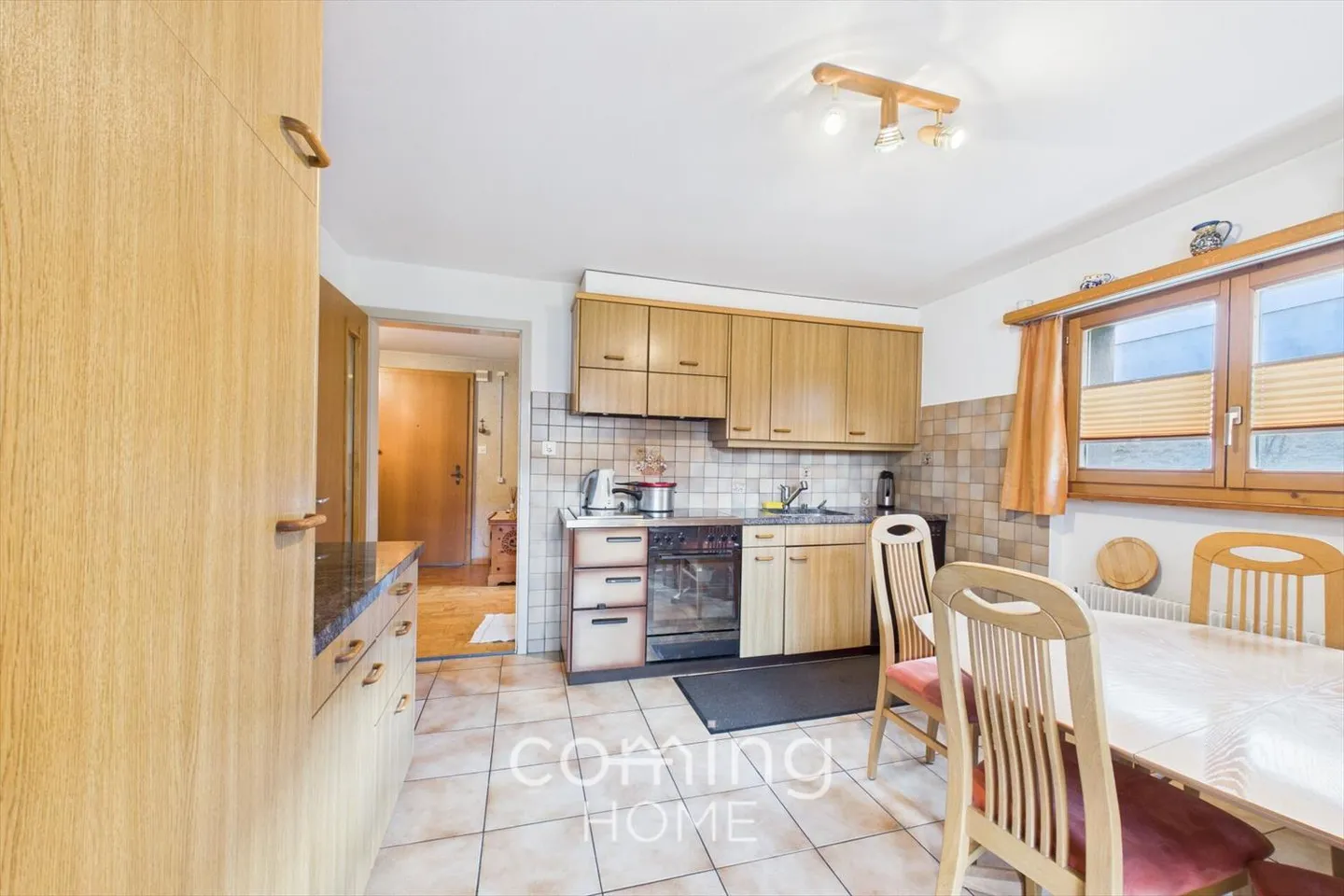 Your Home at Heida-Weinberg - Bright 4-Room Apartment in Visperterminen - Photo 2 of 13