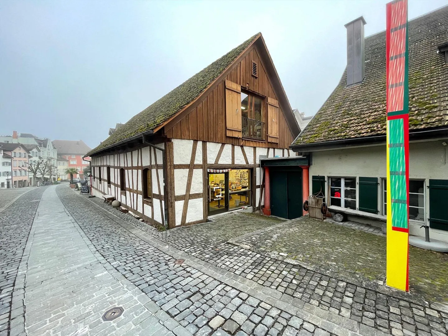 Gewerbehaus in Rapperswil - Foto 3 von 16