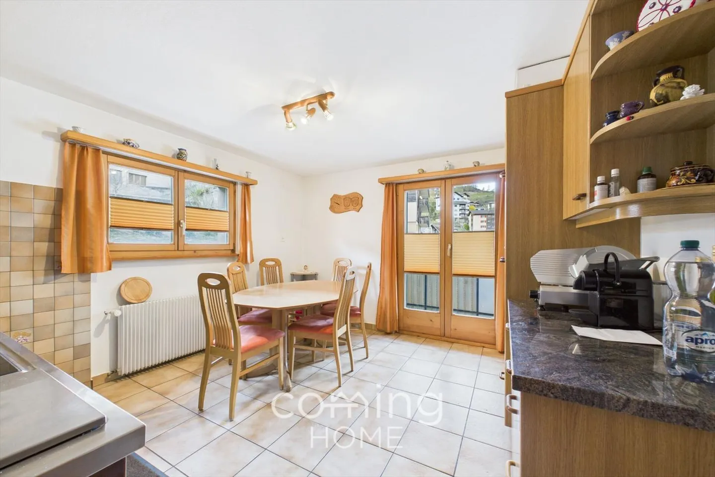 Your Home at Heida-Weinberg - Bright 4-Room Apartment in Visperterminen - Photo 4 of 13
