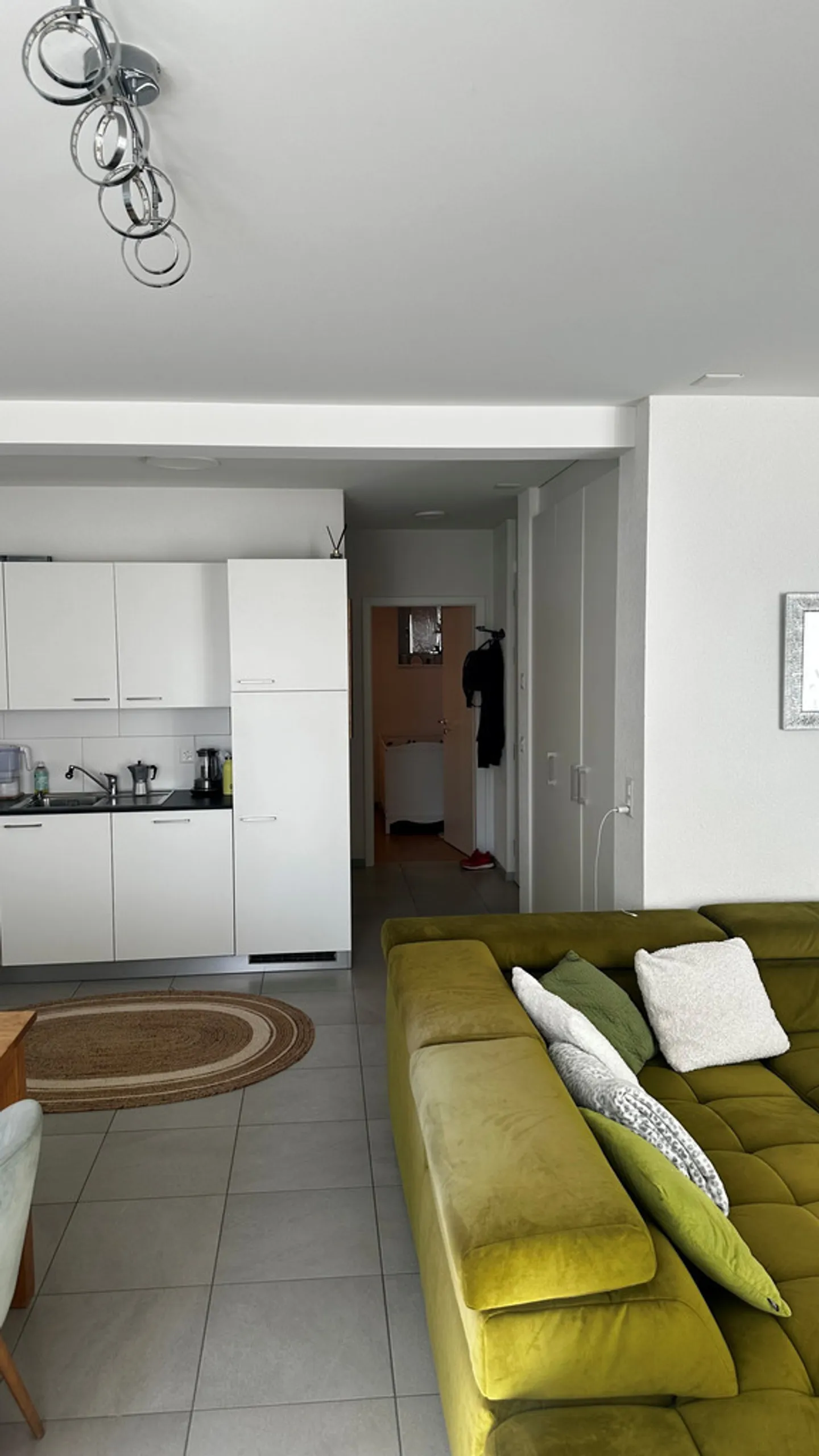 2.5-room apartment with balcony - Photo 4 of 8
