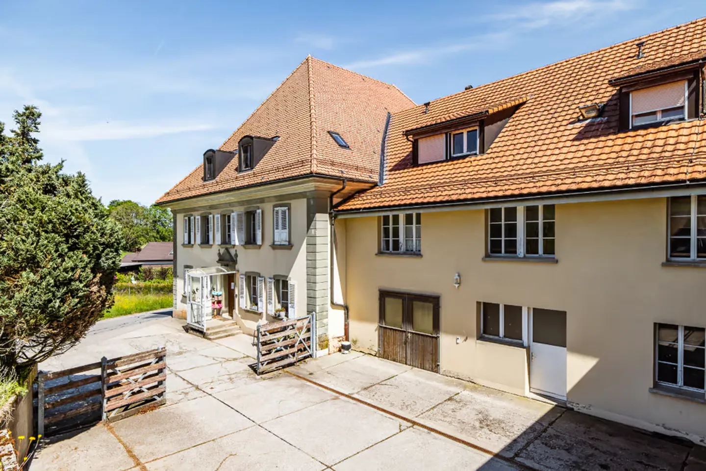 Rare opportunity: vast estate with building potential - Photo 5 of 13