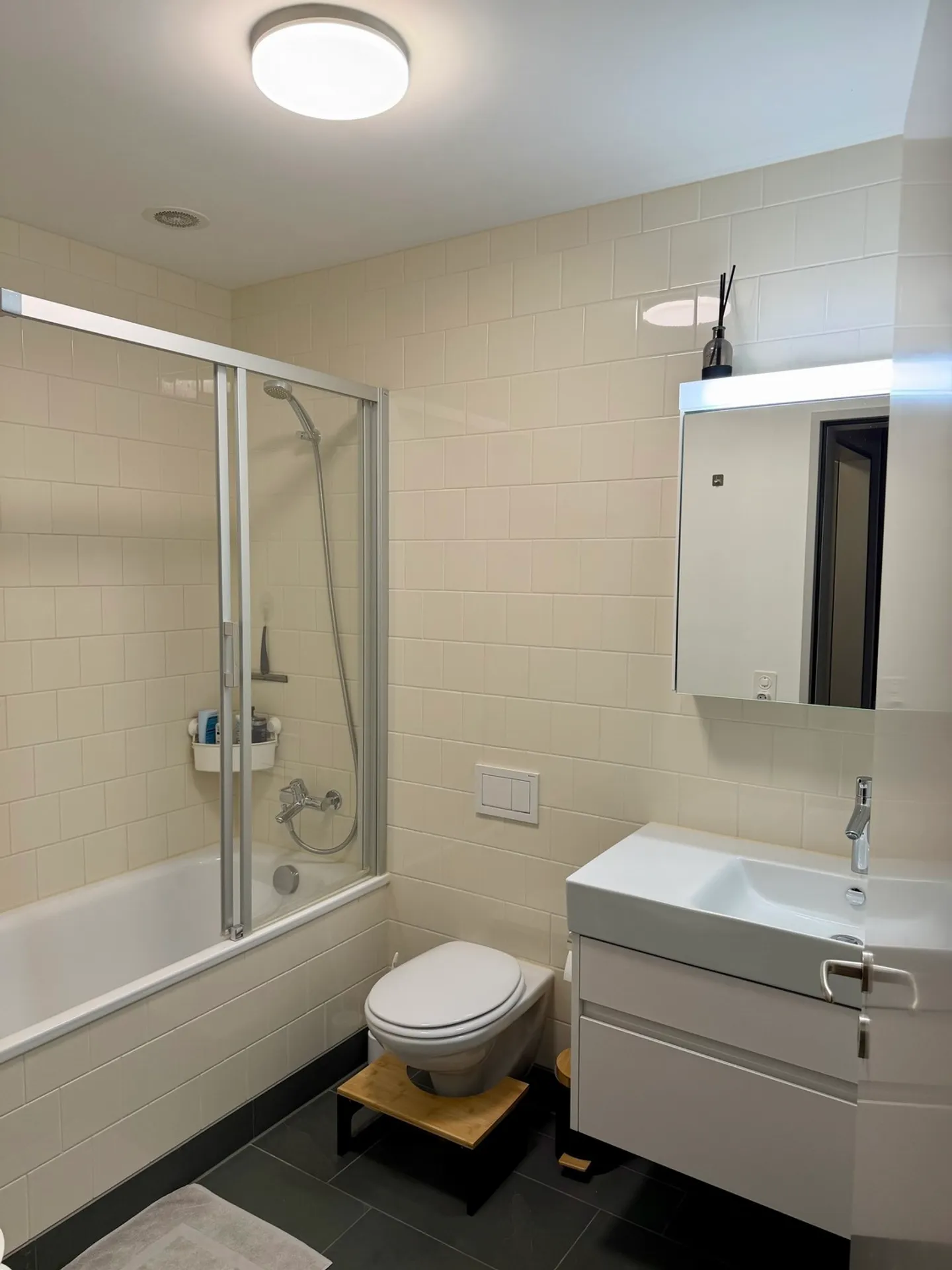 Gemütliche Wohnung mit Grossem Balkon - Foto 6 von 8