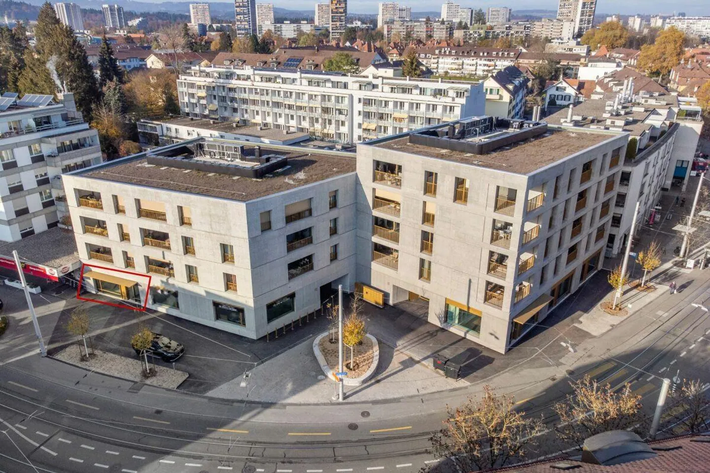 Commercial Space in Bern Bümpliz - Photo 1 of 3