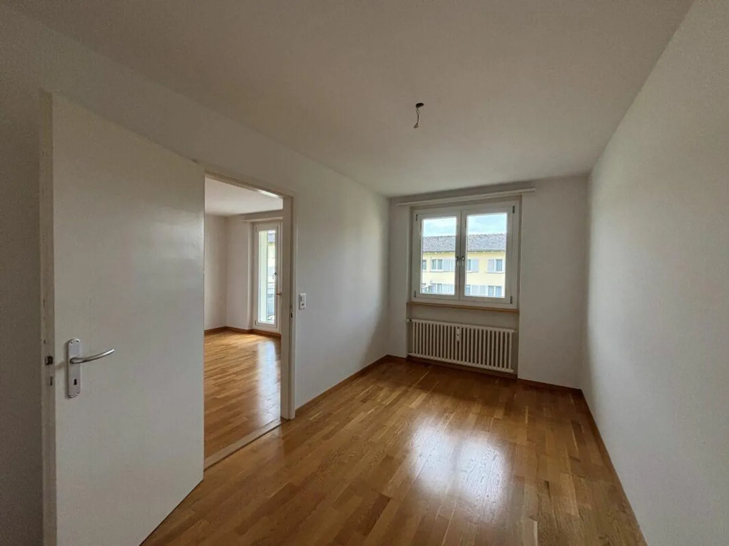 Appartamento accogliente di 4.0 stanze vicino al lago - Foto 4 di 7