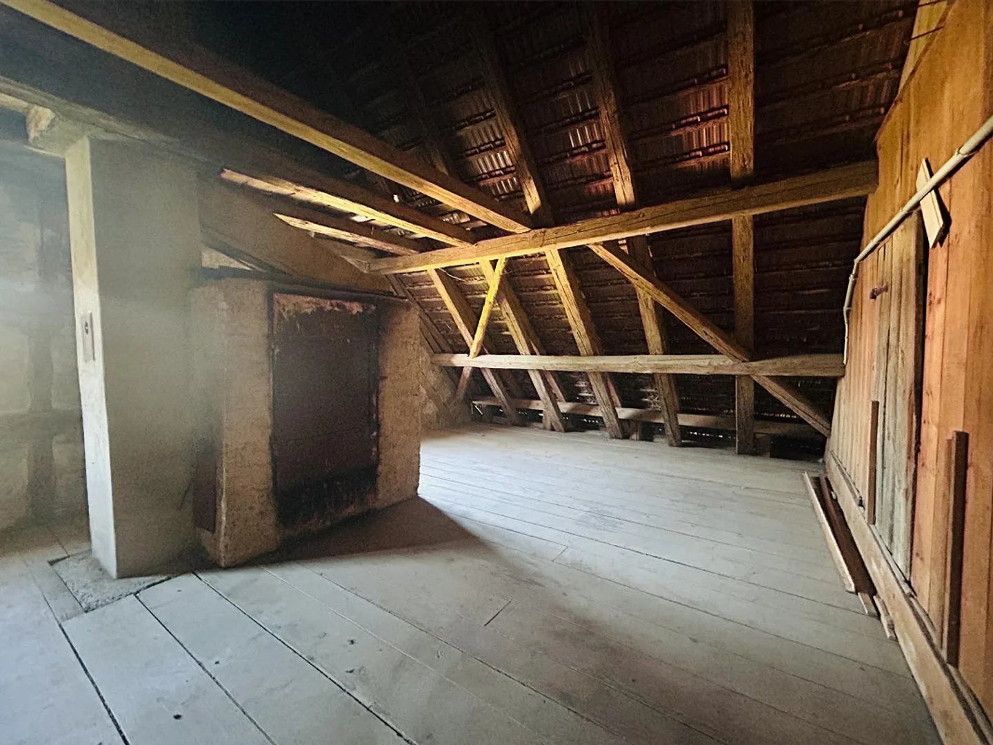 Wohnhaus mit Scheune - Foto 23 von 25