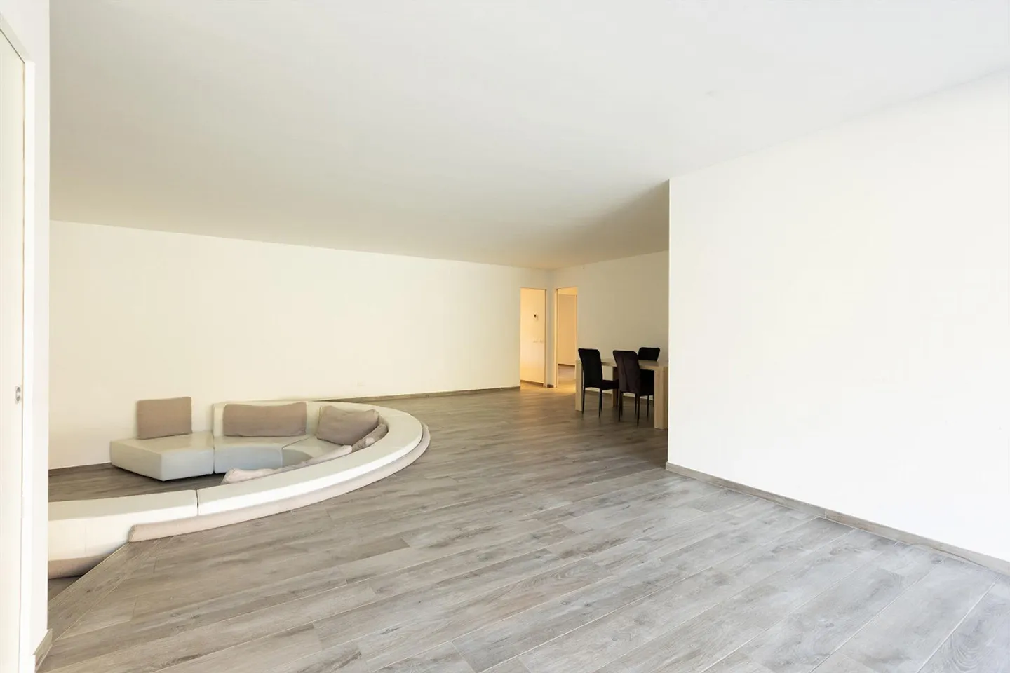 Villa Moderna con Piscina - Foto 7 di 8