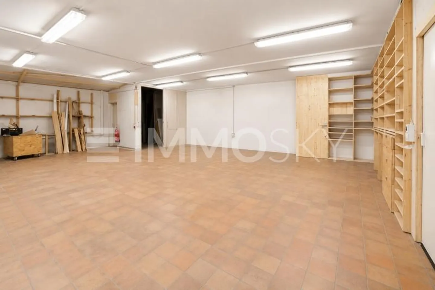 Urban Business Location with Generous Usable Space - Photo 3 of 7